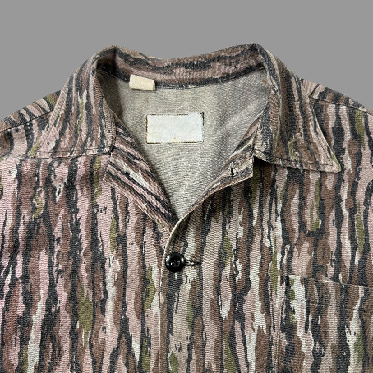 Vintage Vintage 1980s realtree camo chore jacket Size US L / EU 52-54 / 3 - 3 Thumbnail