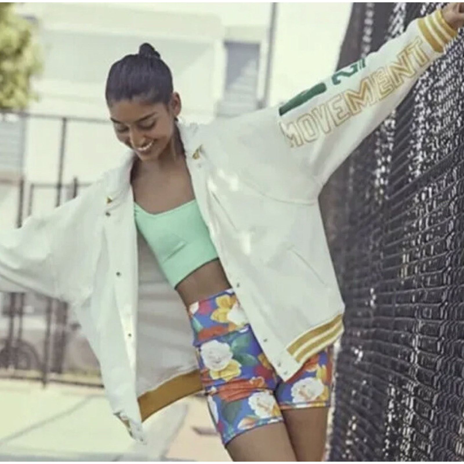 Free People Free People atshirt White Hoodie Jacket M A001838 Size M / US 6-8 / IT 42-44 - 2 Thumbnail