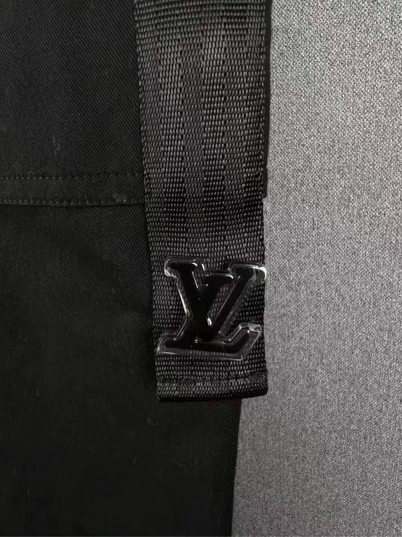 Louis Vuitton Louis Vuitton Flying Pigeon Embroidered Overalls Trousers Size US 44 / EU 60 - 3 Thumbnail