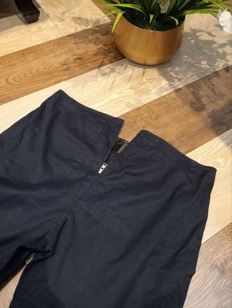 Miu Miu LUXURY MIU MIU FLARED COTTON PANTS Size 27" / US 4 / IT 40 - 12 Thumbnail