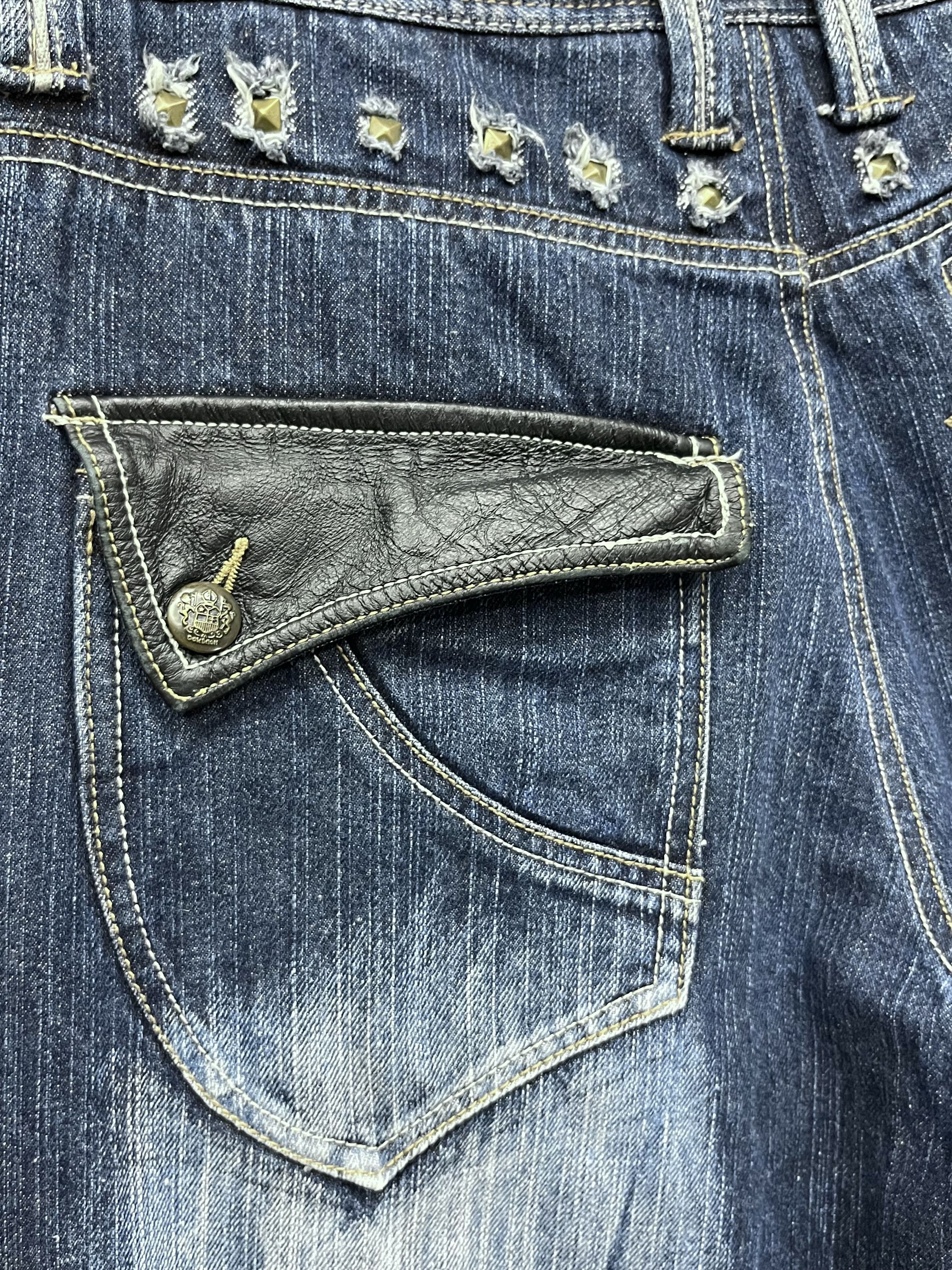Seditionaries FYE🔥Vtg 90’s TRIXY Punk Studded Acid Wash Blue Flare Denim Size US 33 - 17 Thumbnail