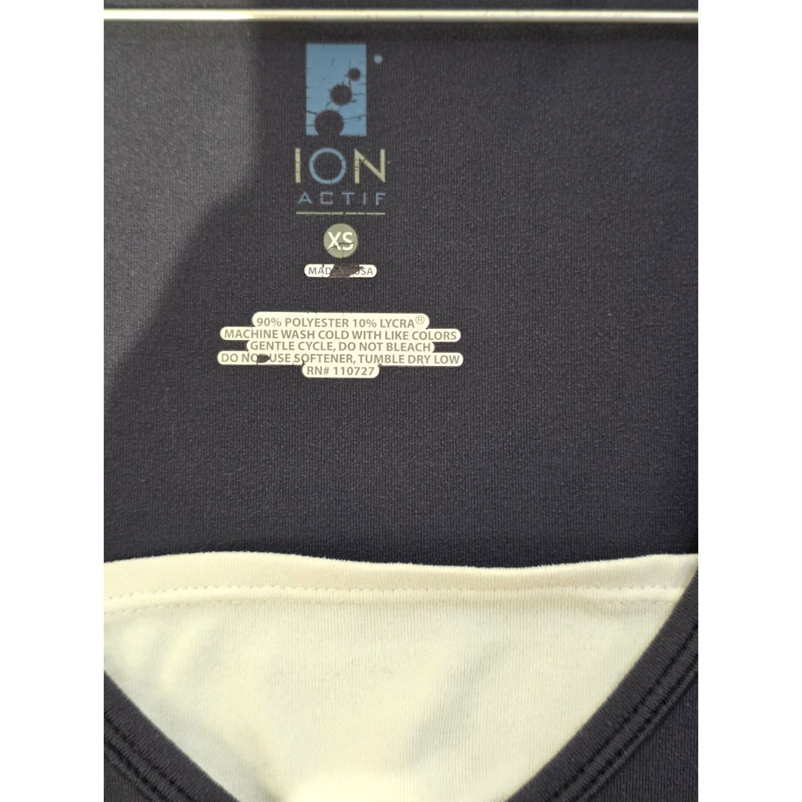 Vintage ION Shirt Womens XS Blue White V-Neck Short Sleeve Polyester Casual Regular Fit T-Shirt Size XS / US 0-2 / IT 36-38 - 2 Thumbnail