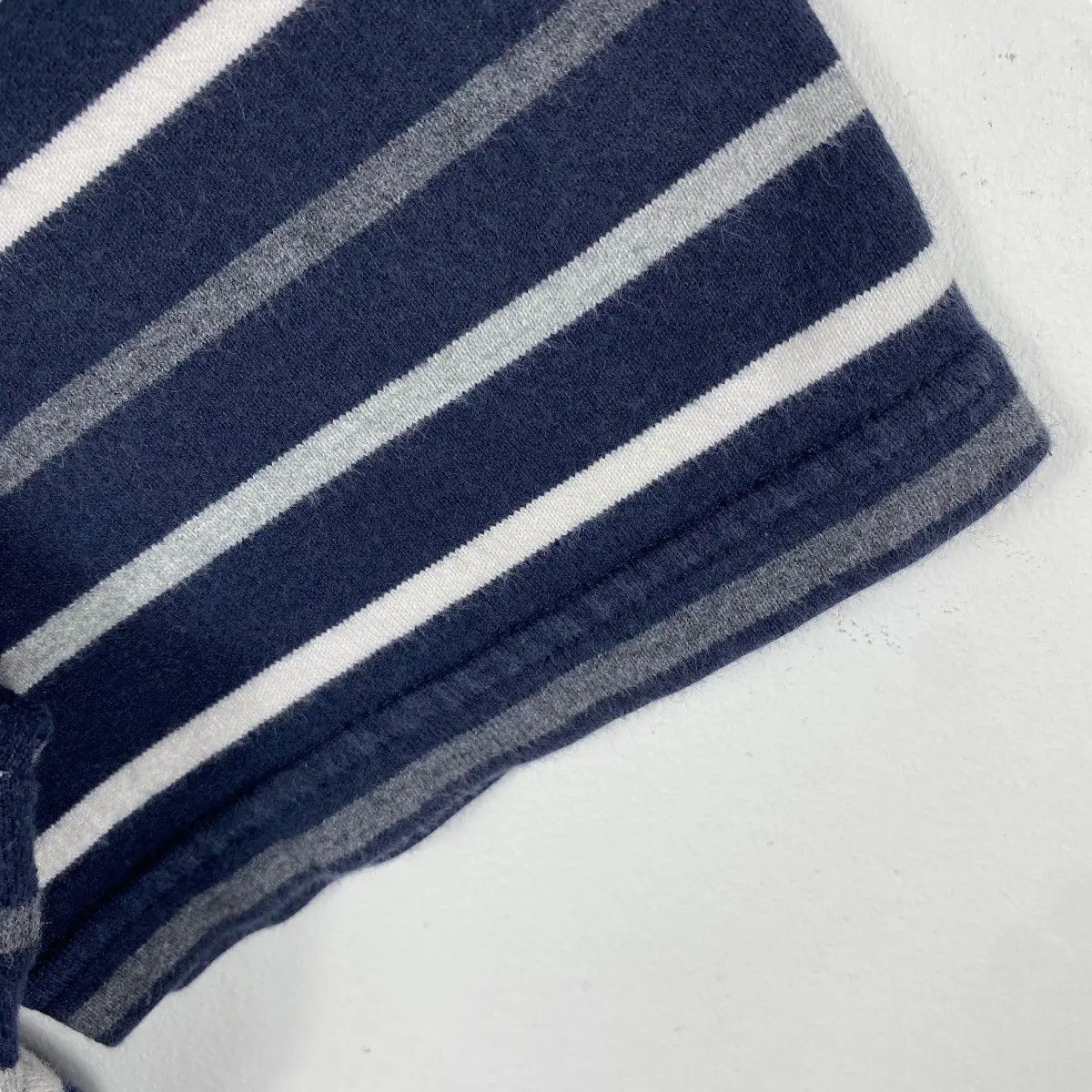 Beams Japan Japanese Brand BEAMS Small Striped Tee Shirt Size US M / EU 48-50 / 2 - 3 Thumbnail