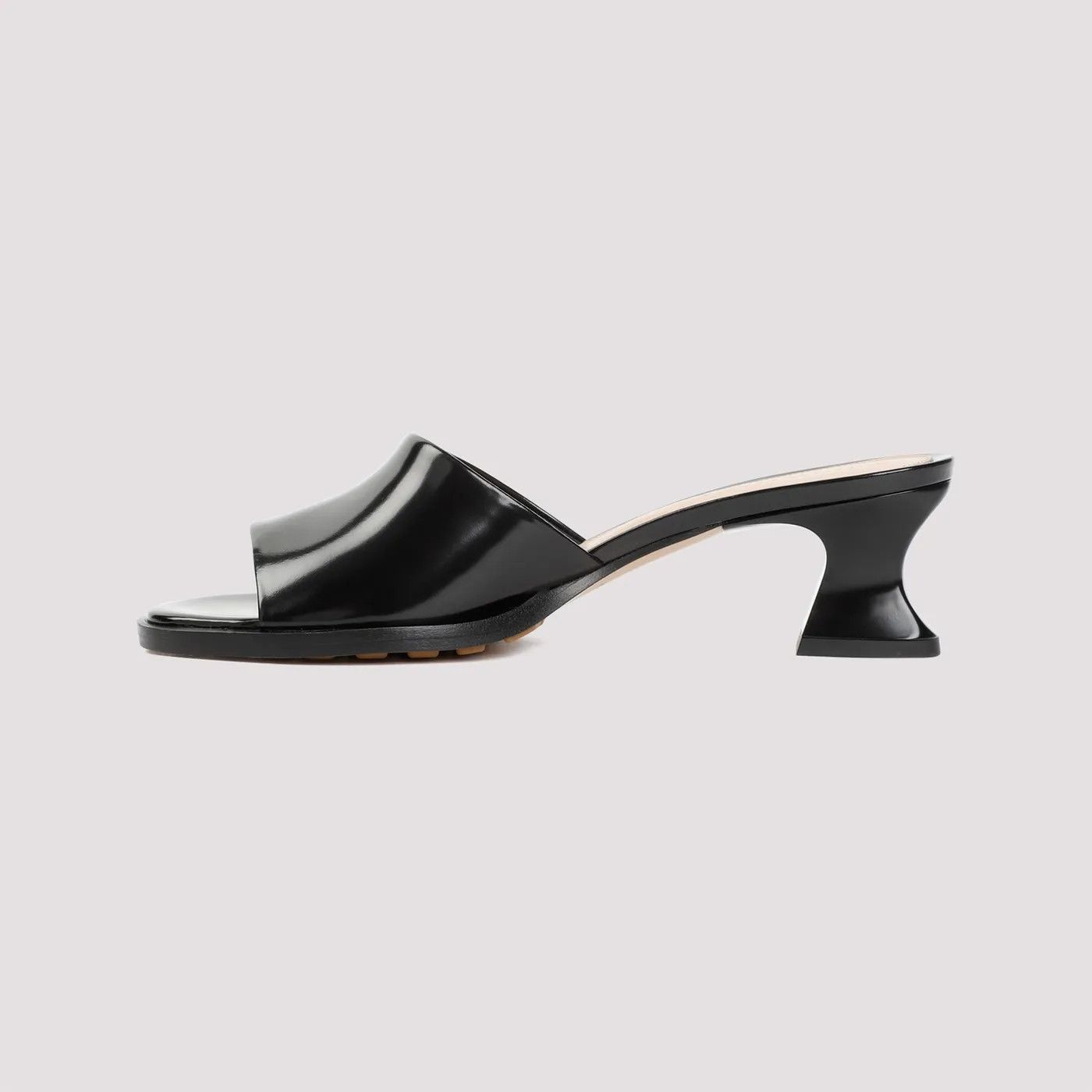 Bottega Veneta o1n1vont1125 Cha-Cha Mules in Black Size US 11 / IT 41 - 2 Thumbnail