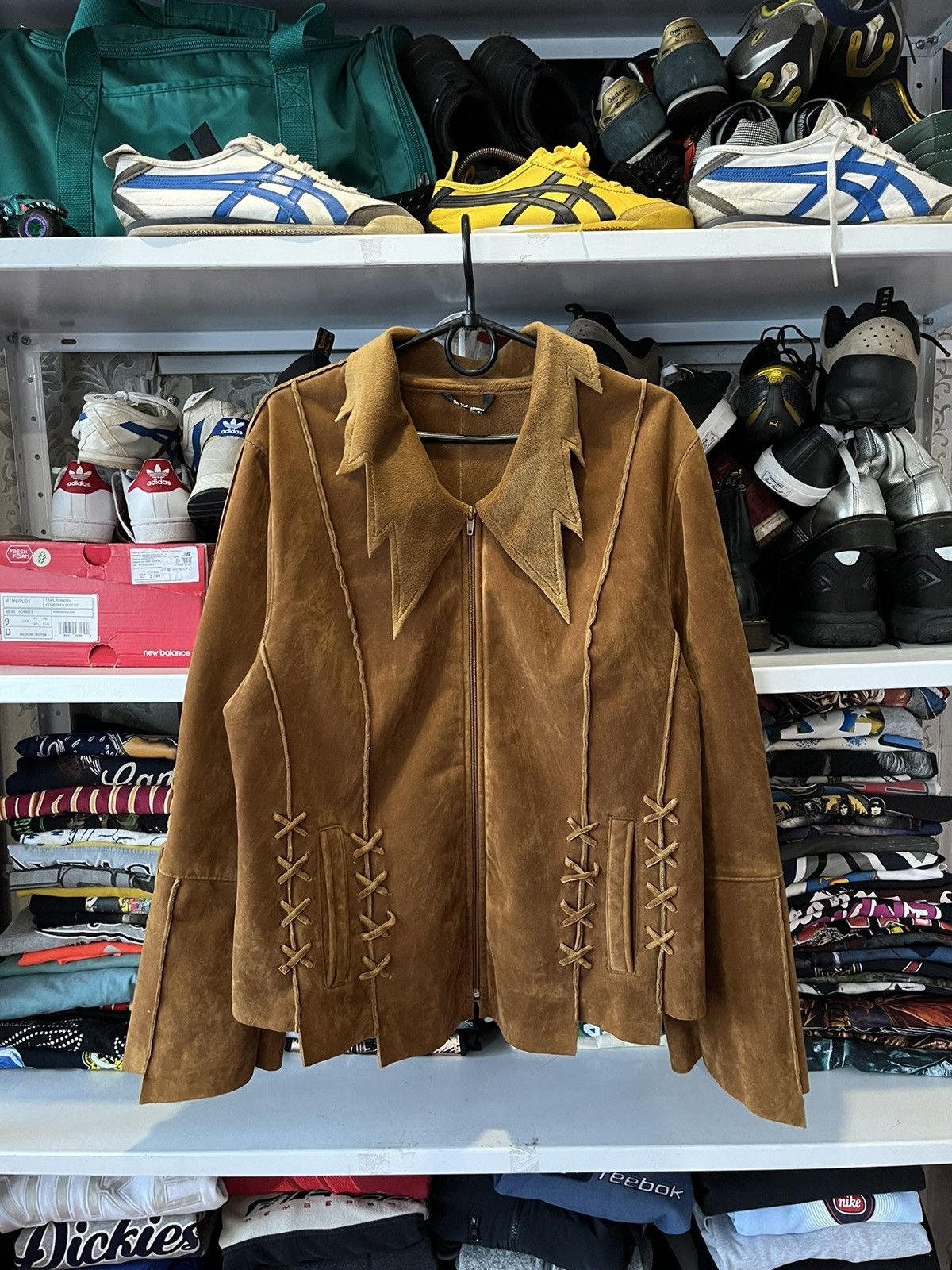 Japanese Brand Vintage Fringed Leather Suede Cowboy Western Jacket Size L / US 10 / IT 46 - 2 Thumbnail