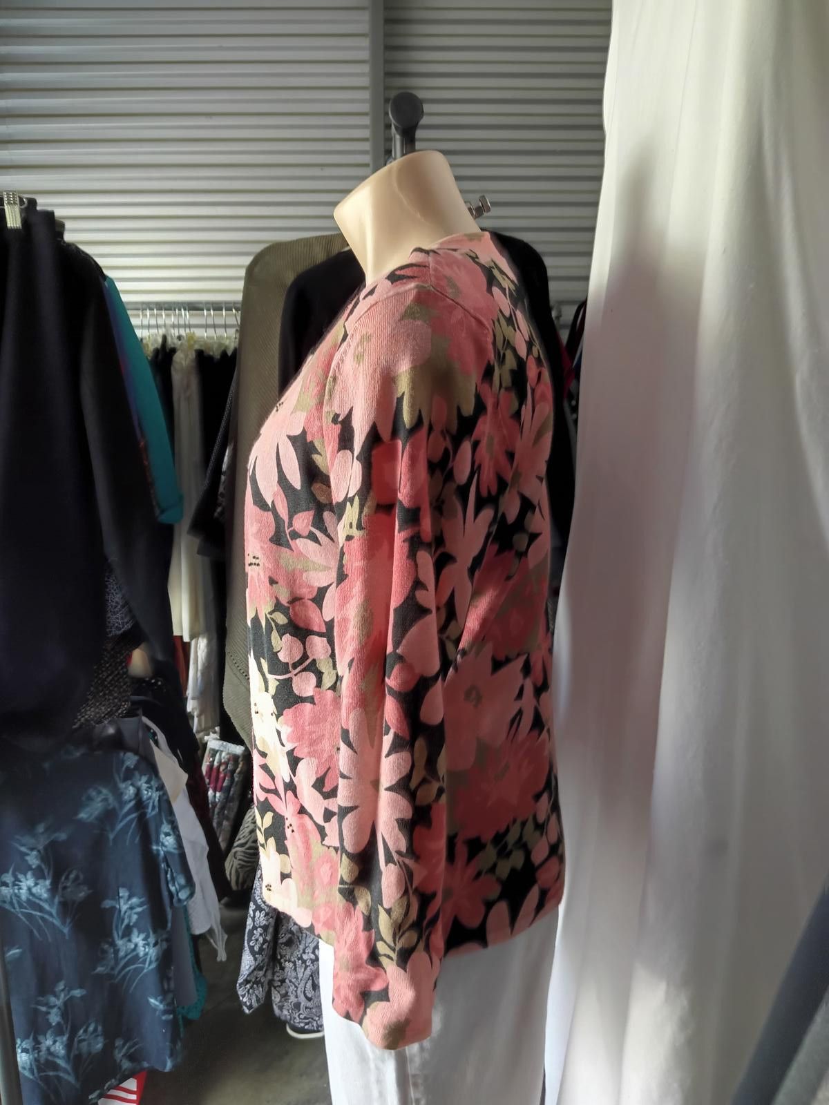 Designer Floral Cardigan by Requirements - Stylish & Comfortable Size S / US 4 / IT 40 - 2 Thumbnail