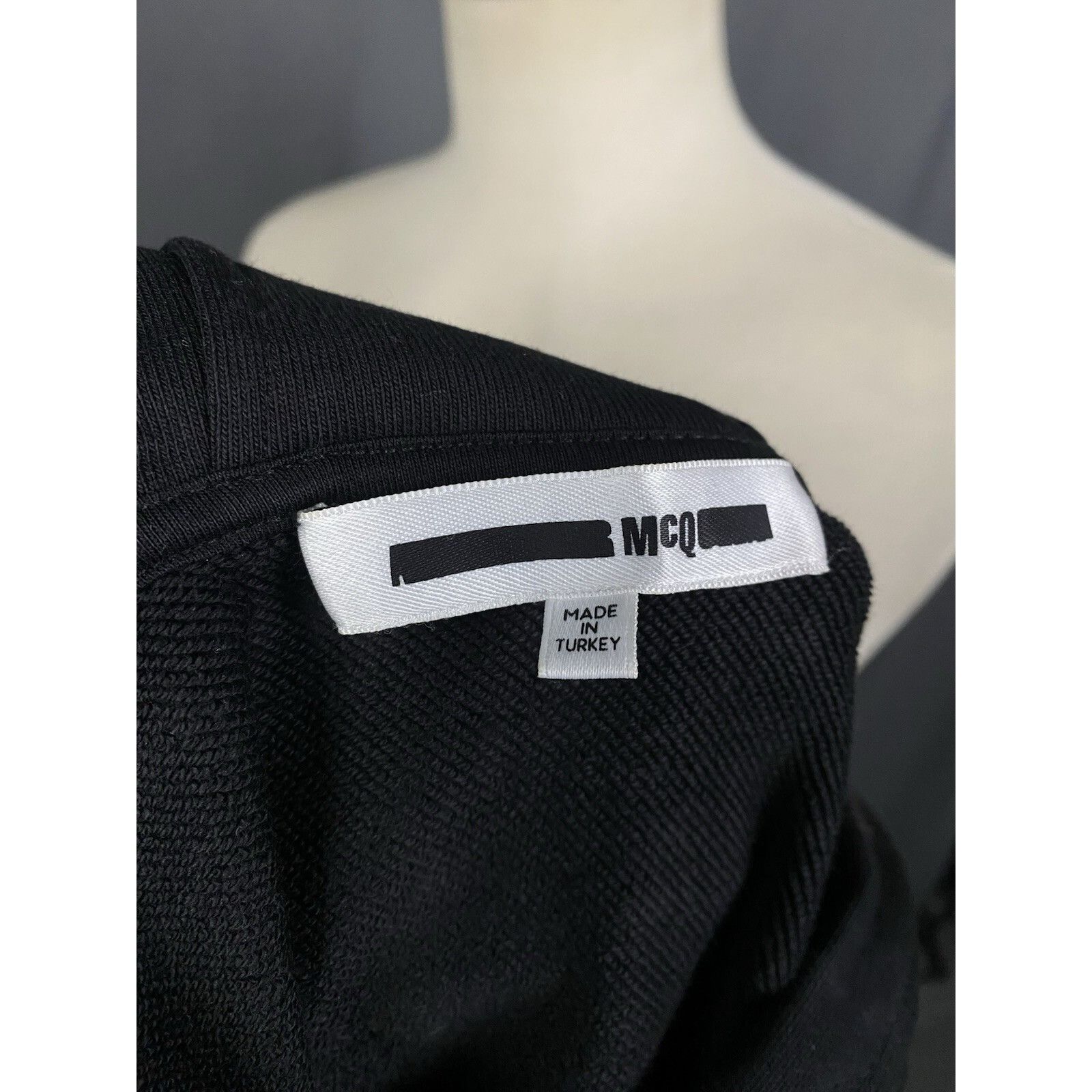 Alexander McQueen Alexander McQueen McQ Big Logo Men's Black Hoodie Sweater Si Size US XS / EU 42 / 0 - 9 Thumbnail