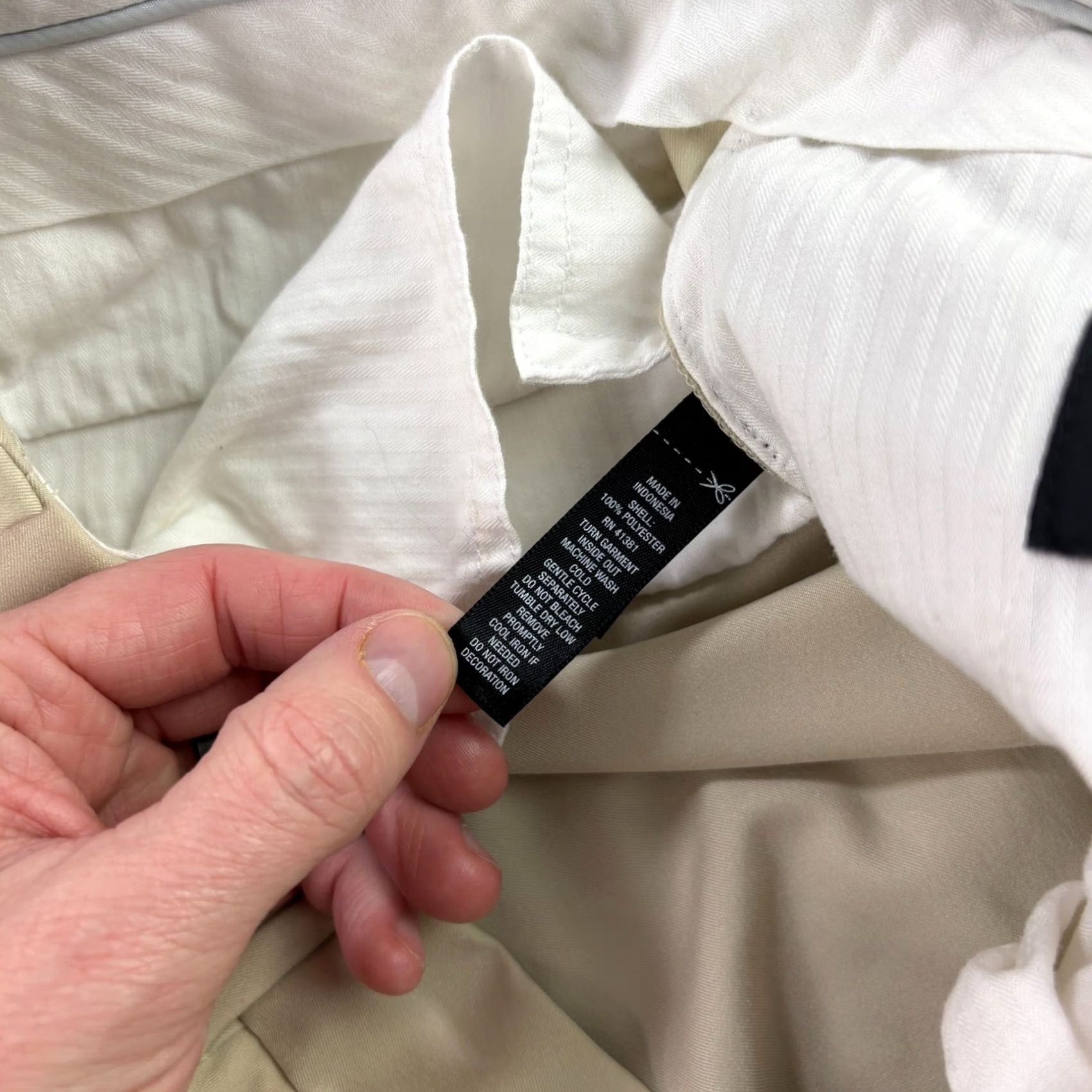 RLX Ralph Lauren RLX Ralph Lauren Pants Mens 34x32 Beige Dress Slacks Zip Front Flat Front Logo Regular Inseam 28 Straight Size US 34 / EU 50 - 4 Thumbnail