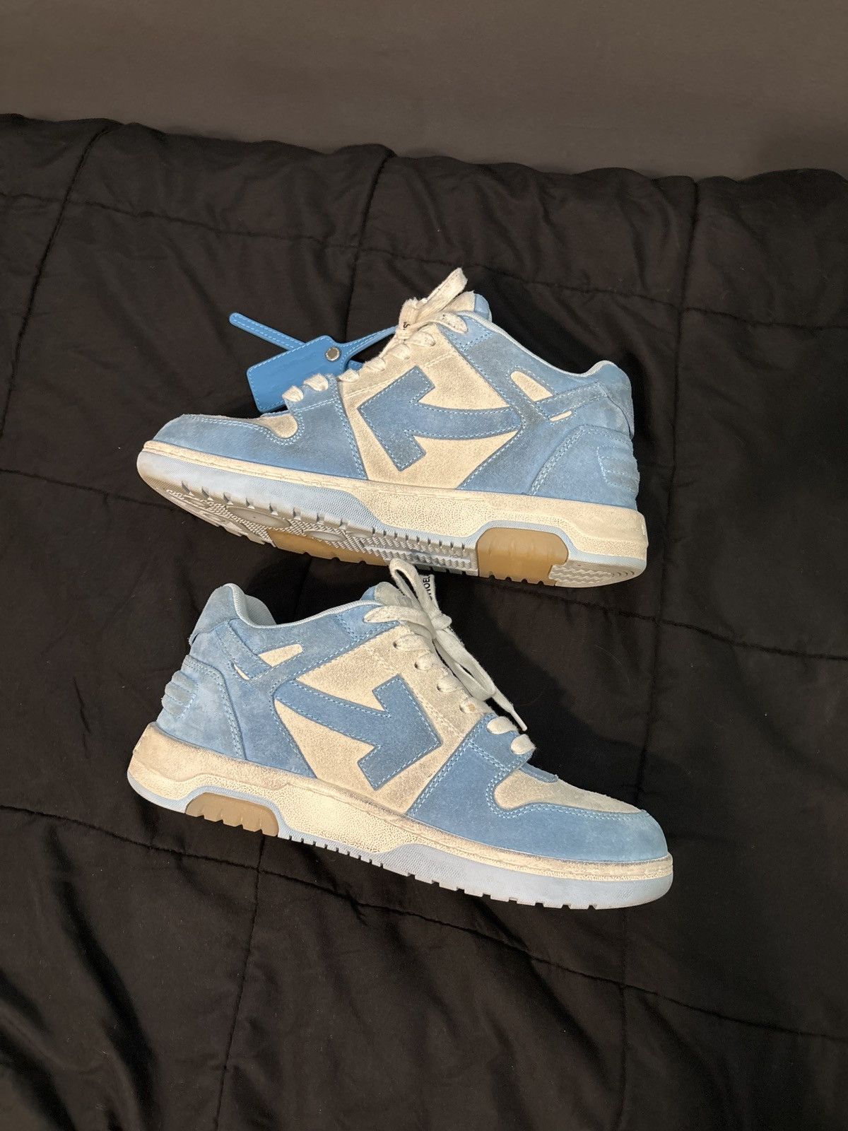 Off-White Off White "Out of Office" Vintage Suede White Light Blue Size US 8 / EU 41 - 2 Thumbnail