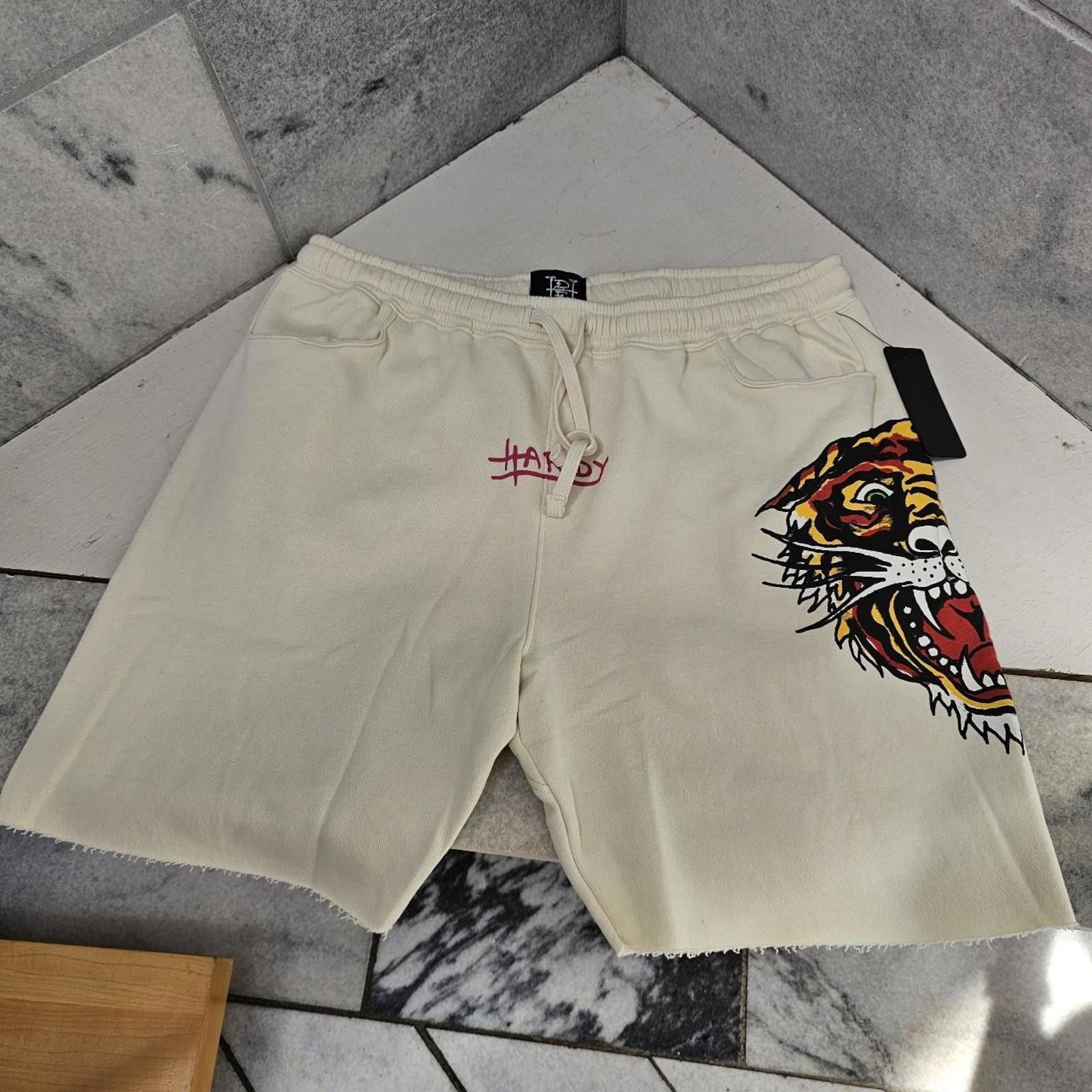 Ed Hardy Ed Hardy Men's Cream Shorts Size US 34 / EU 50 - 1 Thumbnail