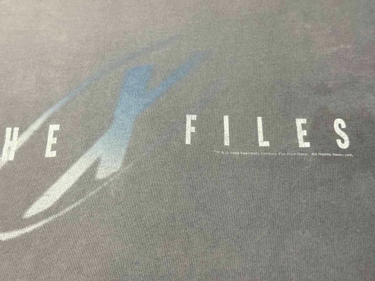 Vintage Hazy Distressed Vintage 90s X Files TV Series T-Shirt Size US L / EU 52-54 / 3 - 9 Thumbnail