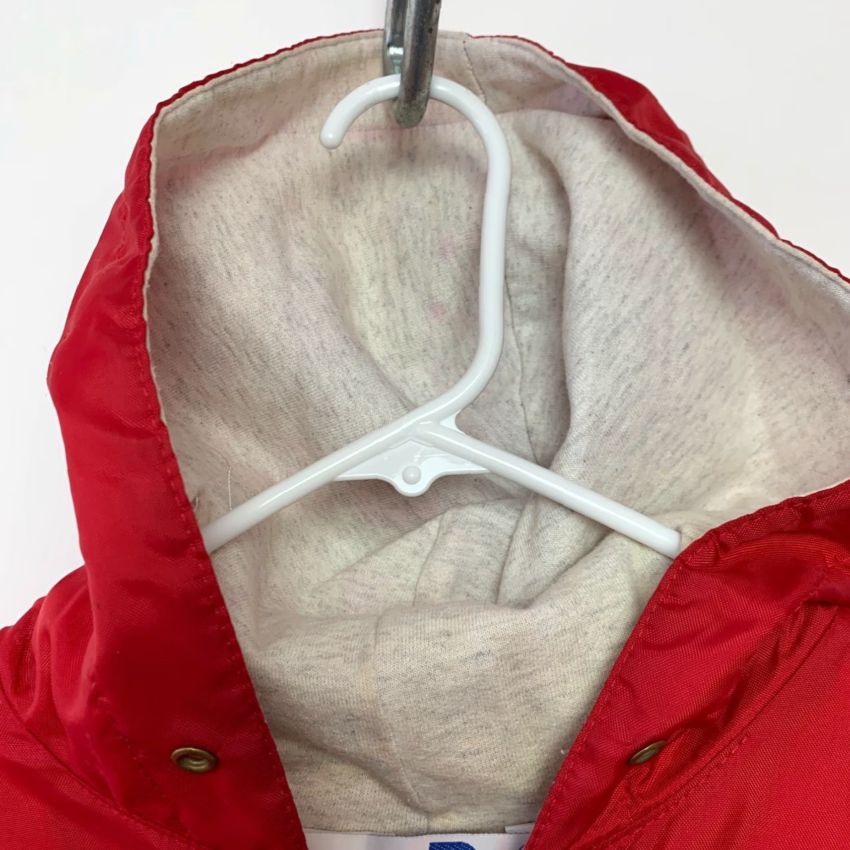 Vintage VINTAGE Rennoc Jacket Windbreaker Red White Pullover XL Newman Prep Basketball Size XL / US 12-14 / IT 48-50 - 5 Thumbnail
