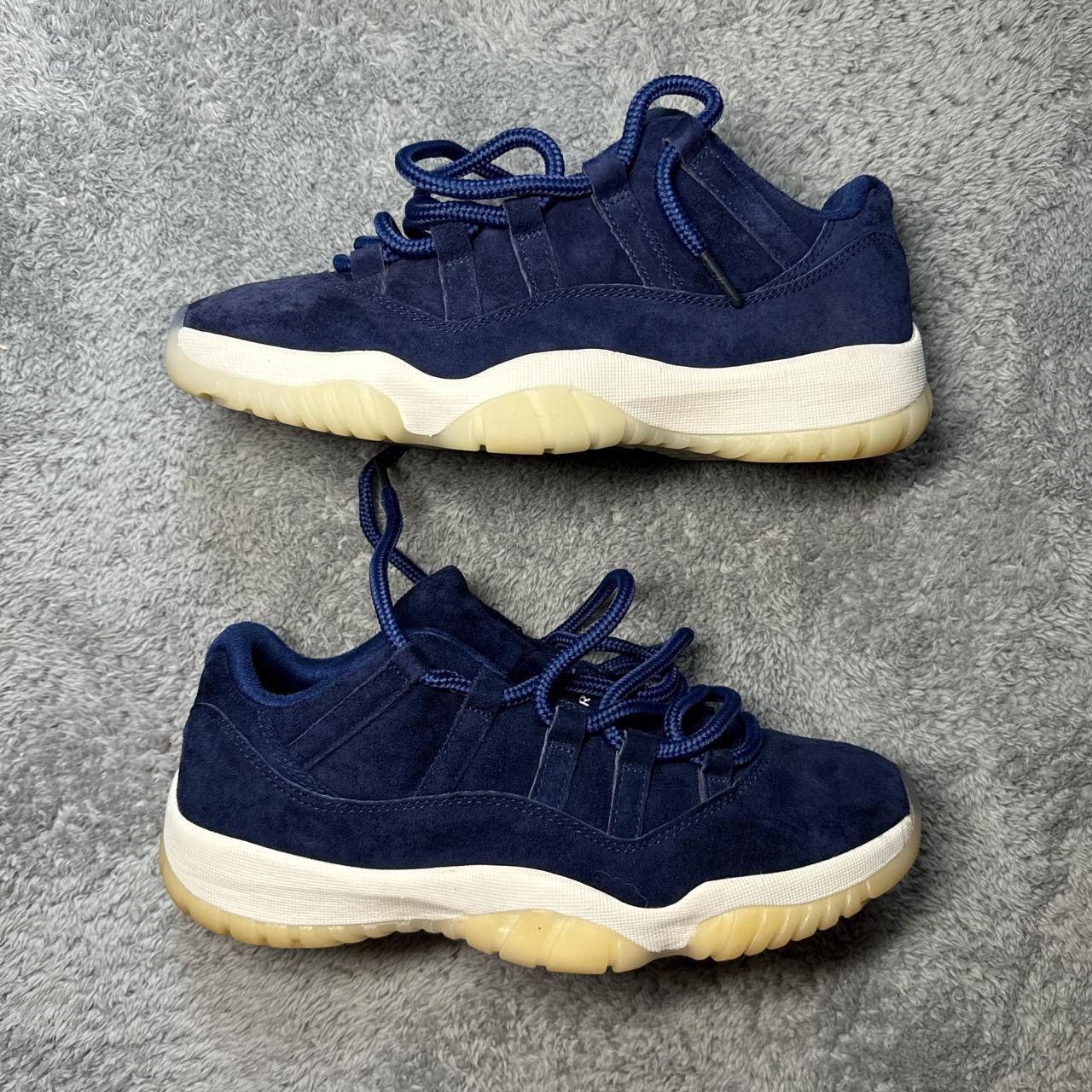 Designer × Jordan Brand Jordan 11 Derek Jeter “Re2pect” Size US 9 / EU 42 - 2 Thumbnail