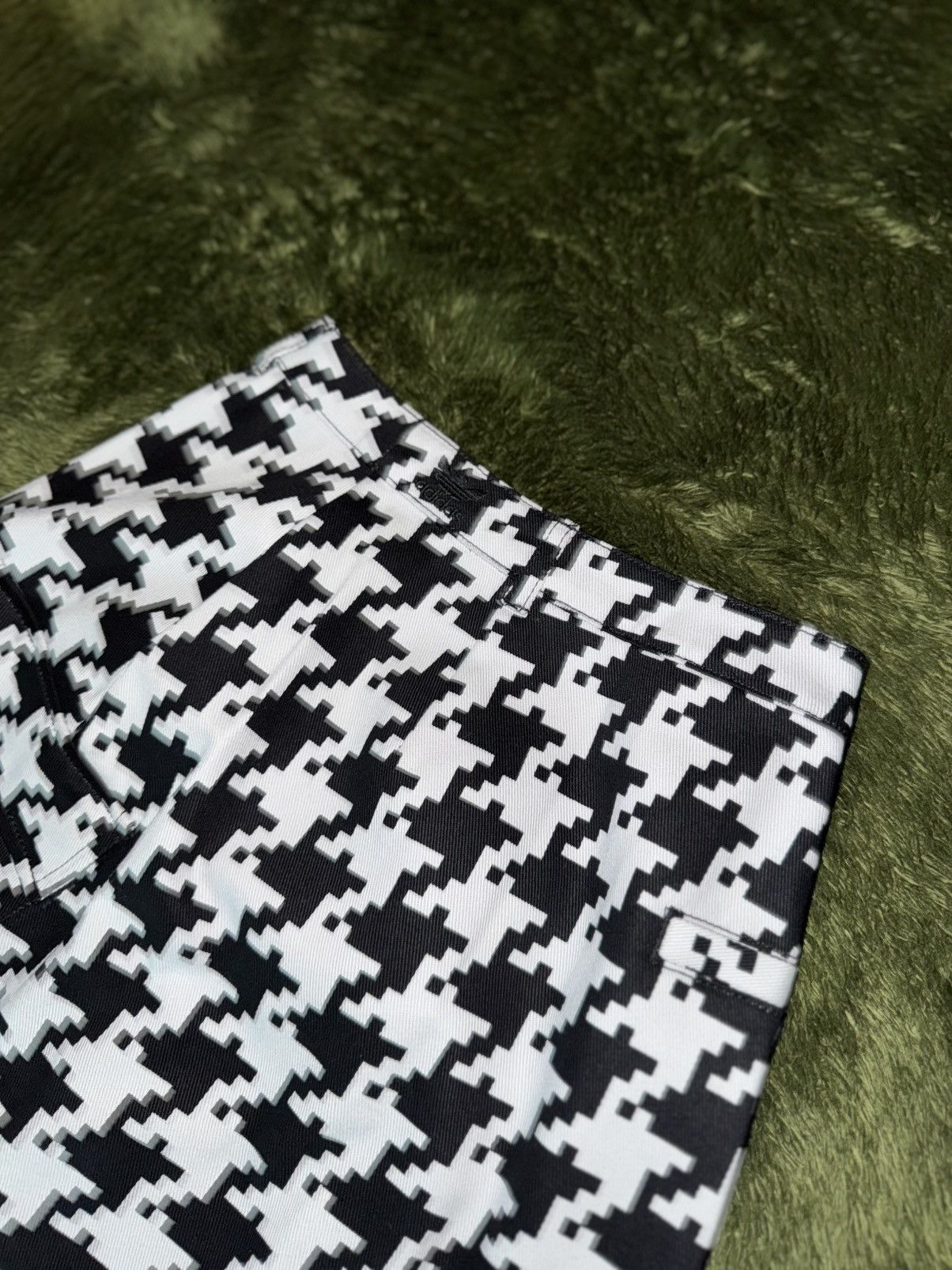 Adidas × Ivy Park [XS] Adidas x IVY PARK Houndstooth Check Skirt Size 27" / US 4 / IT 40 - 8 Thumbnail