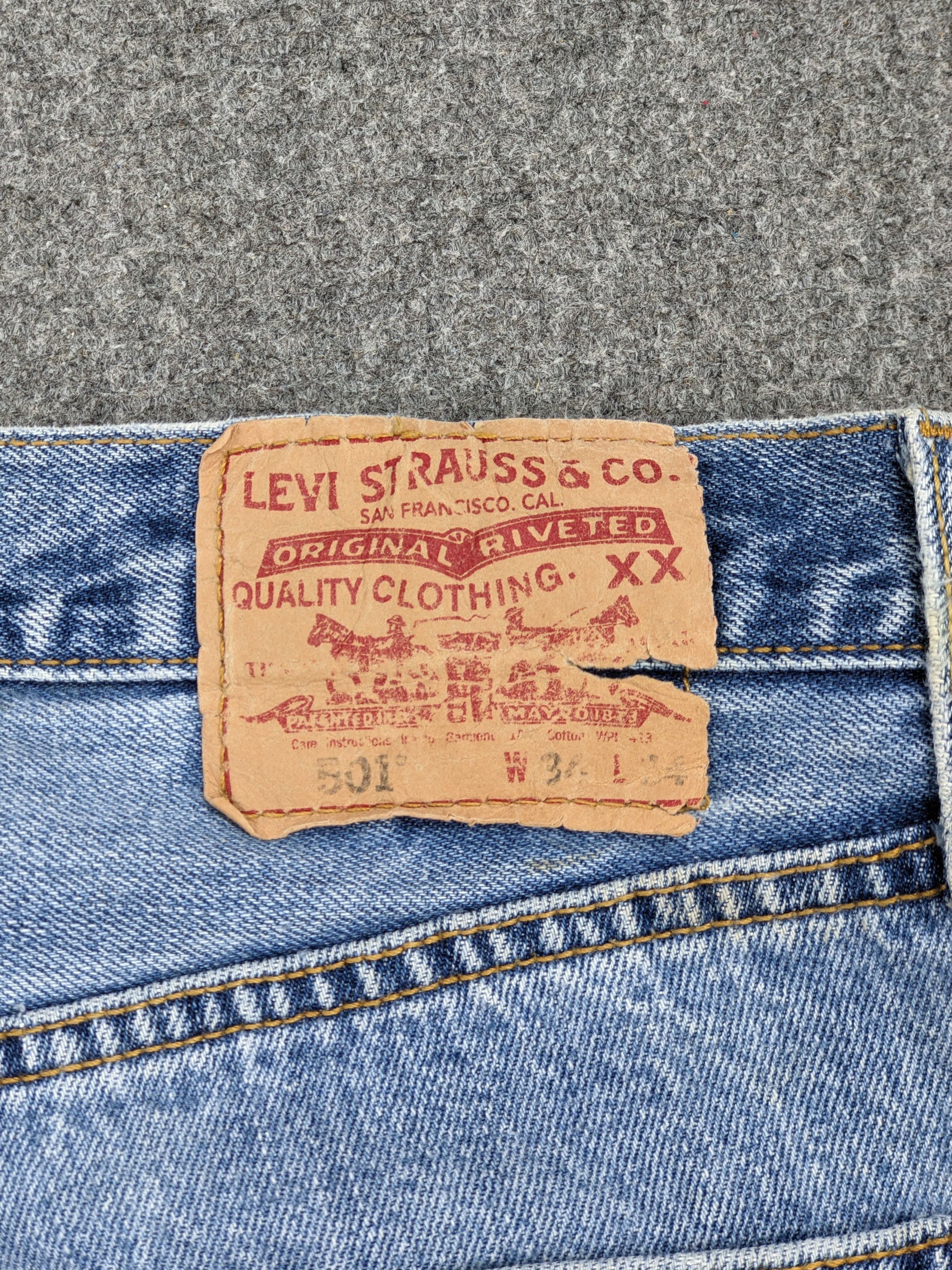 Levi's × Vintage Vintage Levis 501 Light Blue Jeans Size US 34 / EU 50 - 5 Thumbnail