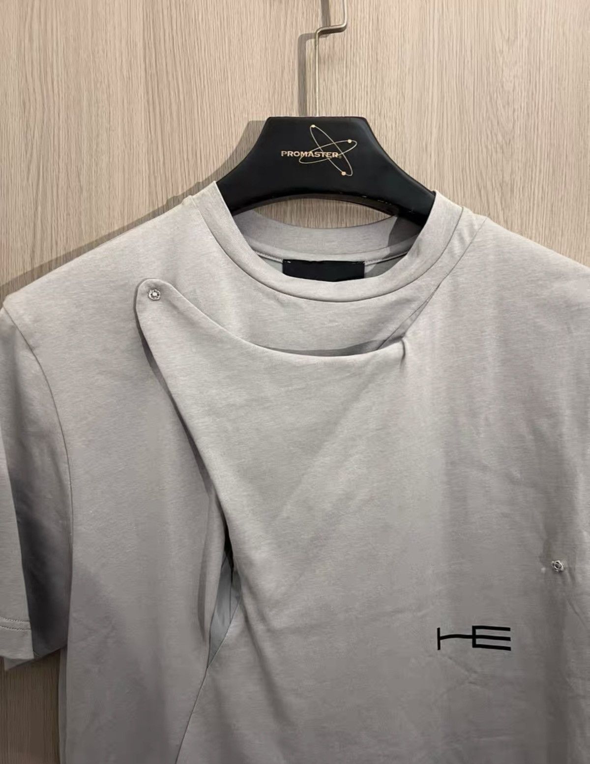 Heliot Emil Heliot Emil HE Nylon Pocket-Panel Short-Sleeve T-Shirt Size US M / EU 48-50 / 2 - 5 Thumbnail