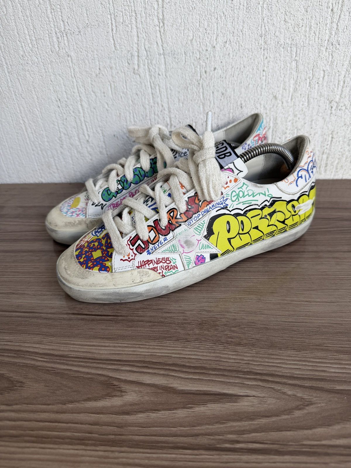 Golden Goose graffiti superstar Gats trainer Size US 8 / IT 38 - 1 Thumbnail