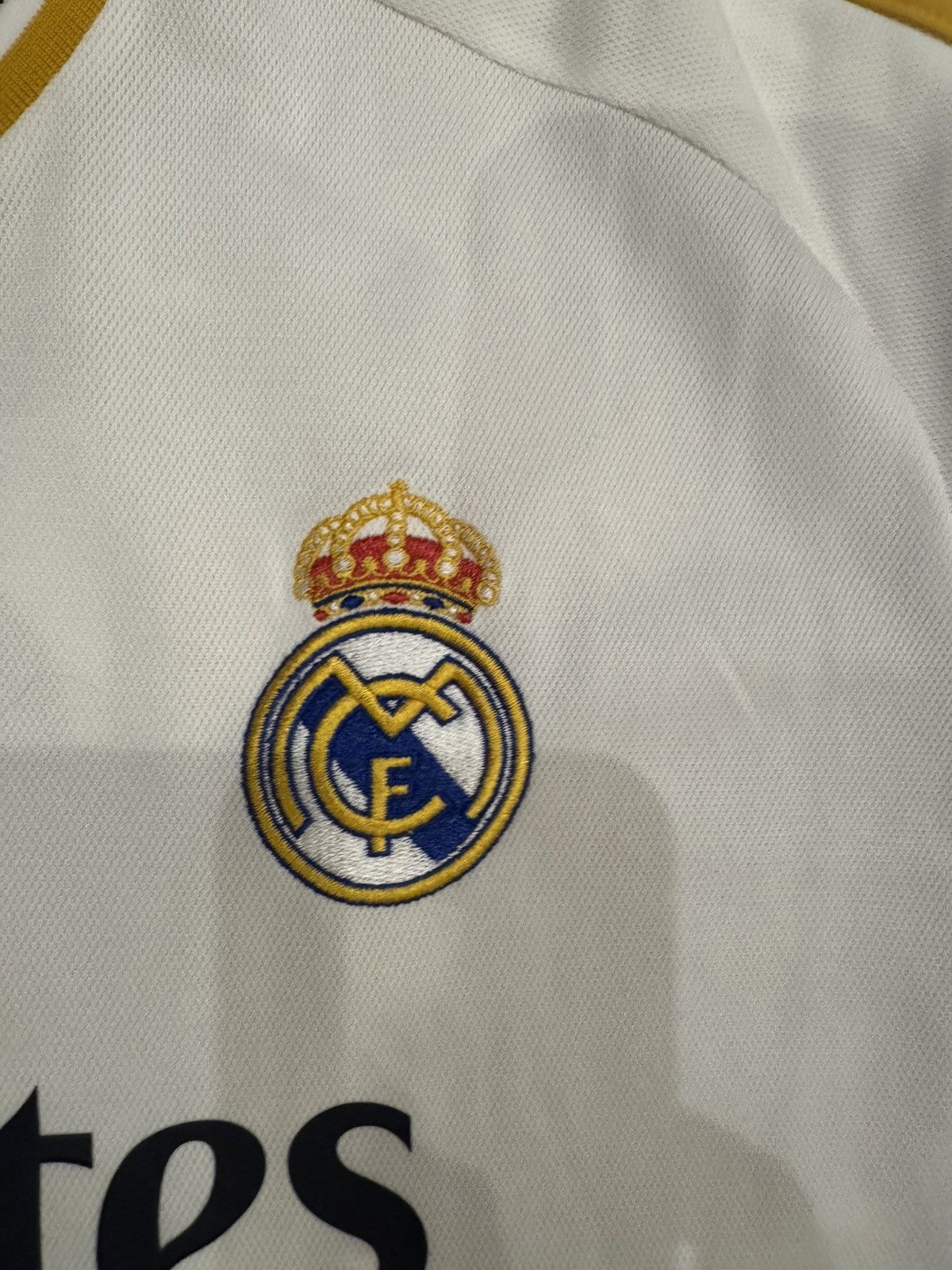 Adidas REAL MADRID CF 2023/2024 FOOTBALL SHIRT JERSEY SIZE L HR3796 Size US XXL / EU 58 / 5 - 7 Thumbnail