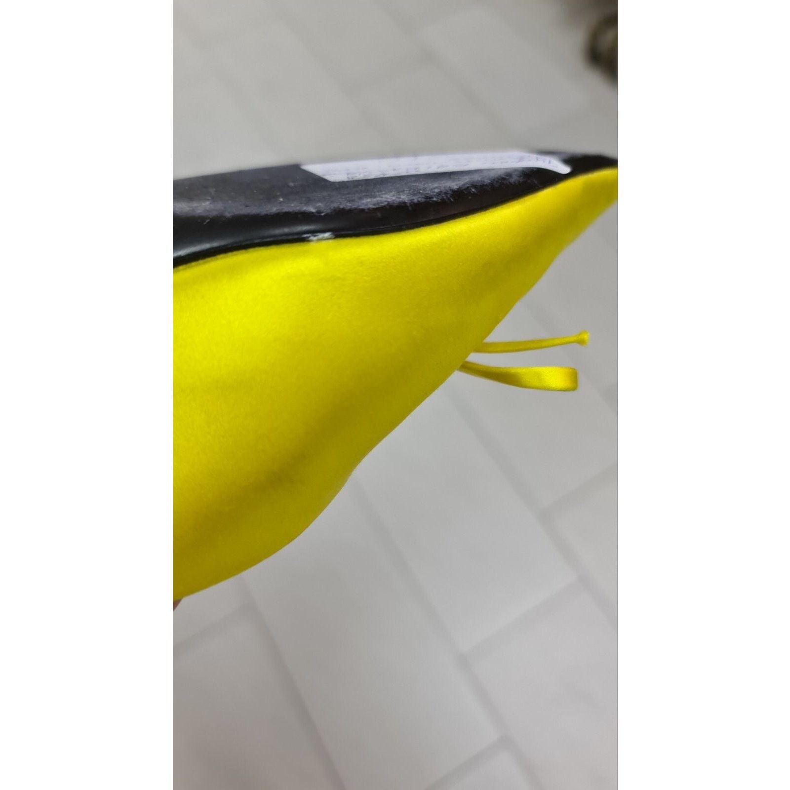 Balenciaga Balenciaga Yellow Textile Mules Sz.38 Size US 8 / IT 38 - 8 Thumbnail