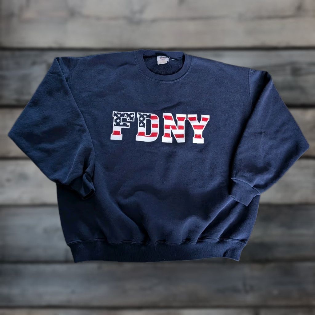 Jerzees VINTAGE FDNY Fire Department New York 9/11 Crewneck Sweatshirt XL Navy Blue US Flag Jerzees Super Sweats Mens Shirt Size US XL / EU 56 / 4 - 1 Thumbnail
