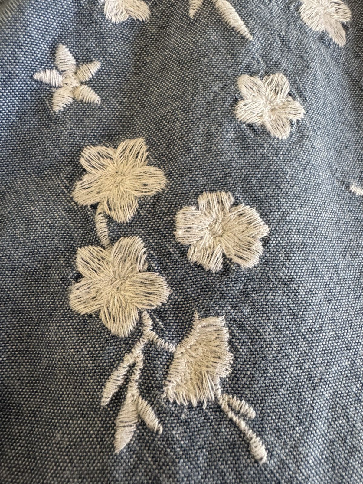 St. Johns Bay St. John’s Bay women’s M 100% cotton blue chambray white Size M / US 6-8 / IT 42-44 - 5 Thumbnail