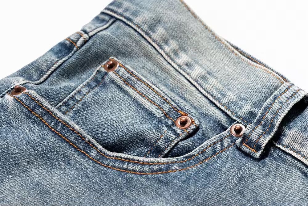 Jean Y2K washed blue baggy jeans Size US 35 - 6 Thumbnail