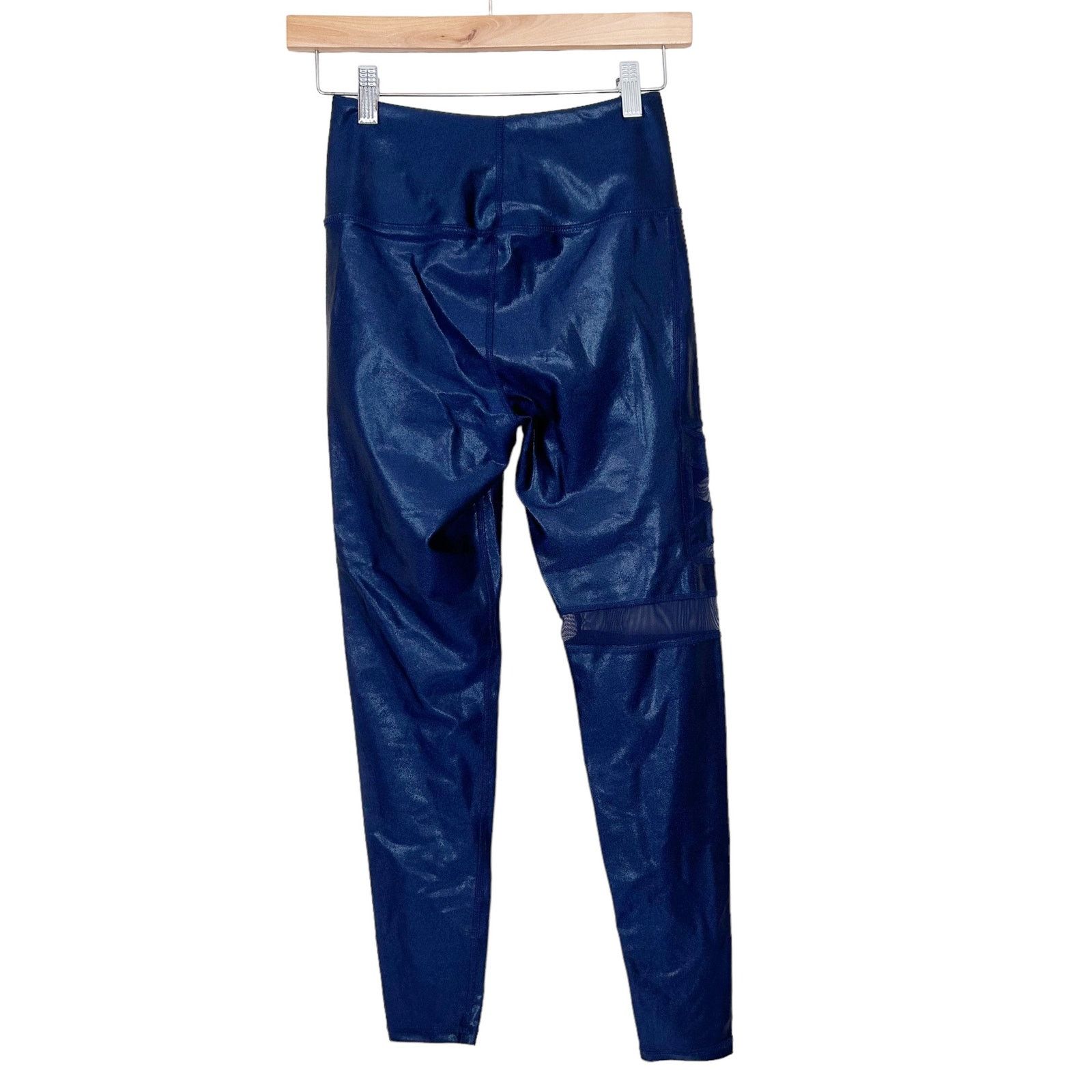 Other Body Language Navy Blue Coated Workout Leggings Sz M Size 30" / US 8 / IT 44 - 5 Thumbnail