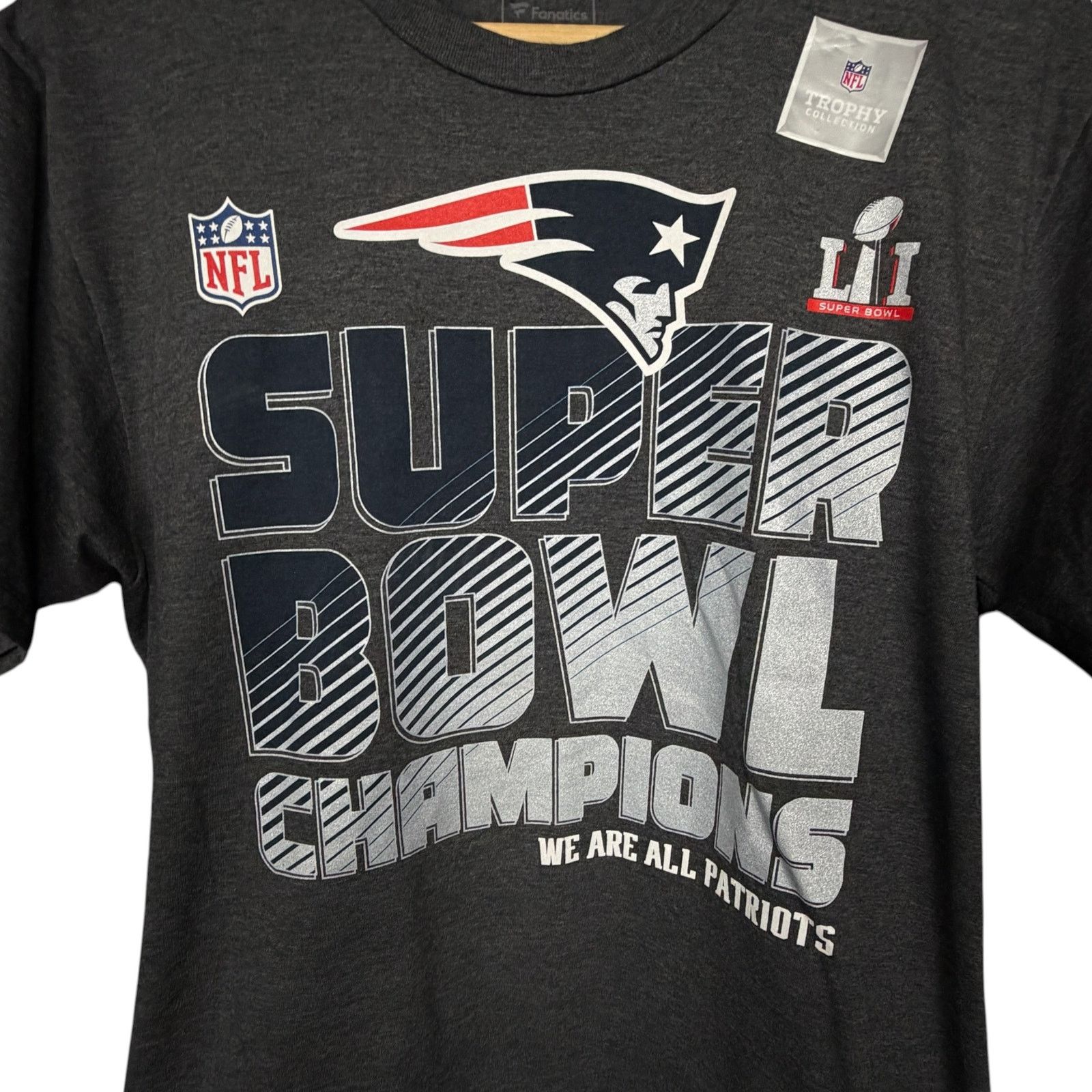 NFL New England Patriots Super Bowl Champions Locker T-Shirt M Size US M / EU 48-50 / 2 - 3 Thumbnail