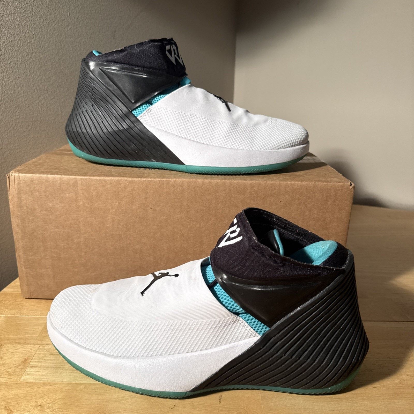 Jordan Brand Men’s 12 - Nike Air JORDAN WHY NOT ZER0.1 Hyper AA2510-103 Size US 12 / EU 45 - 2 Thumbnail