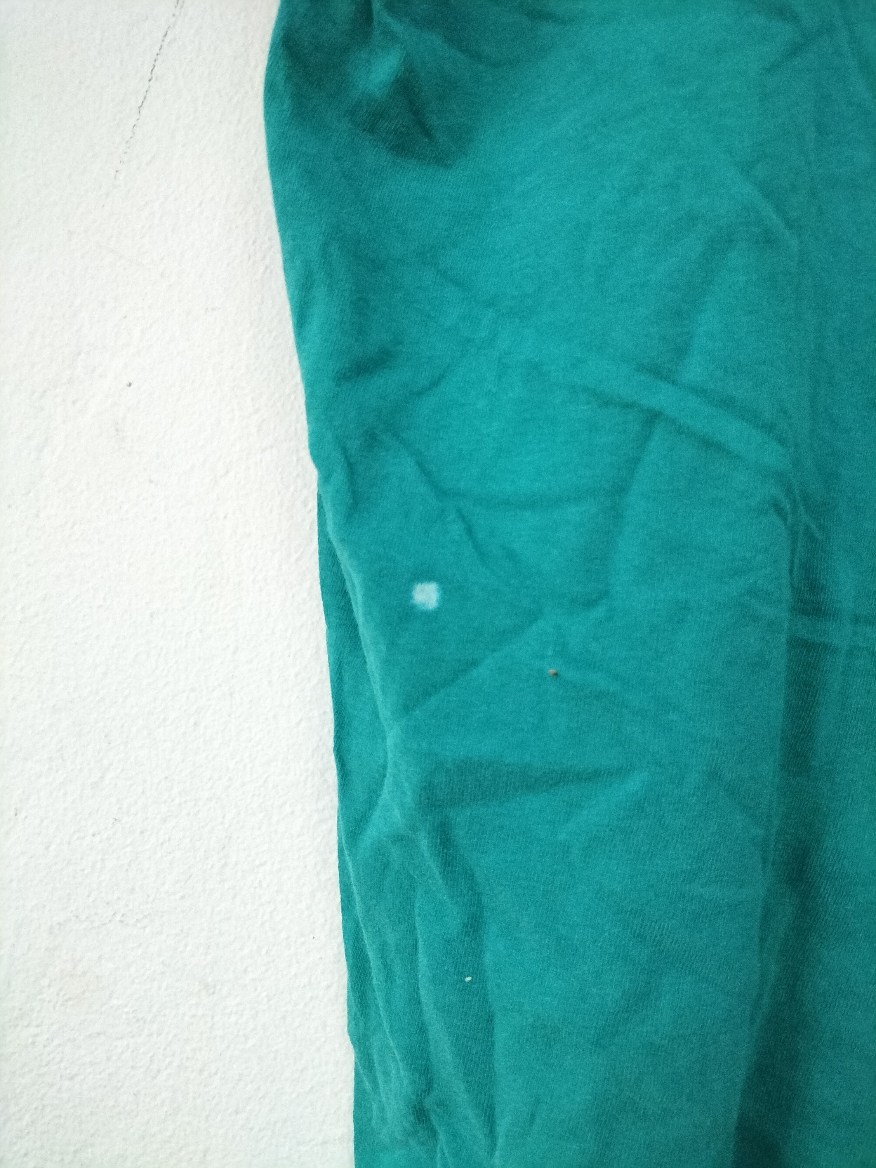 Vintage Vintage 80s Plain Tee Green Sky colour street fashion hanes Size US L / EU 52-54 / 3 - 5 Thumbnail