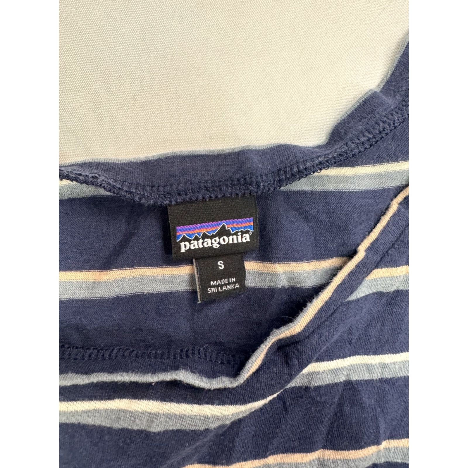 Patagonia VINTAGE Patagonia Women's Tank Top Small XS? Size S / US 4 / IT 40 - 2 Thumbnail
