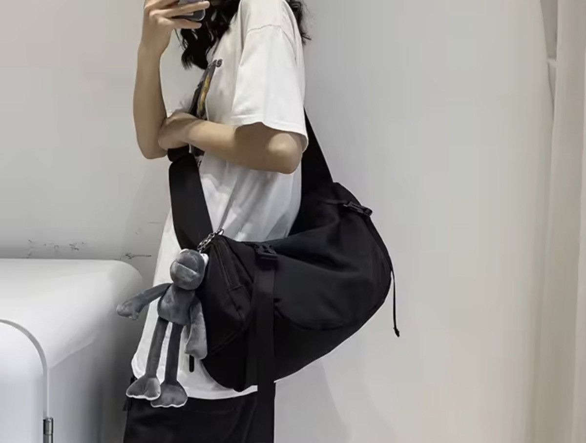 Japanese Brand large-capacity shoulder bag sports backpack Size ONE SIZE - 5 Thumbnail