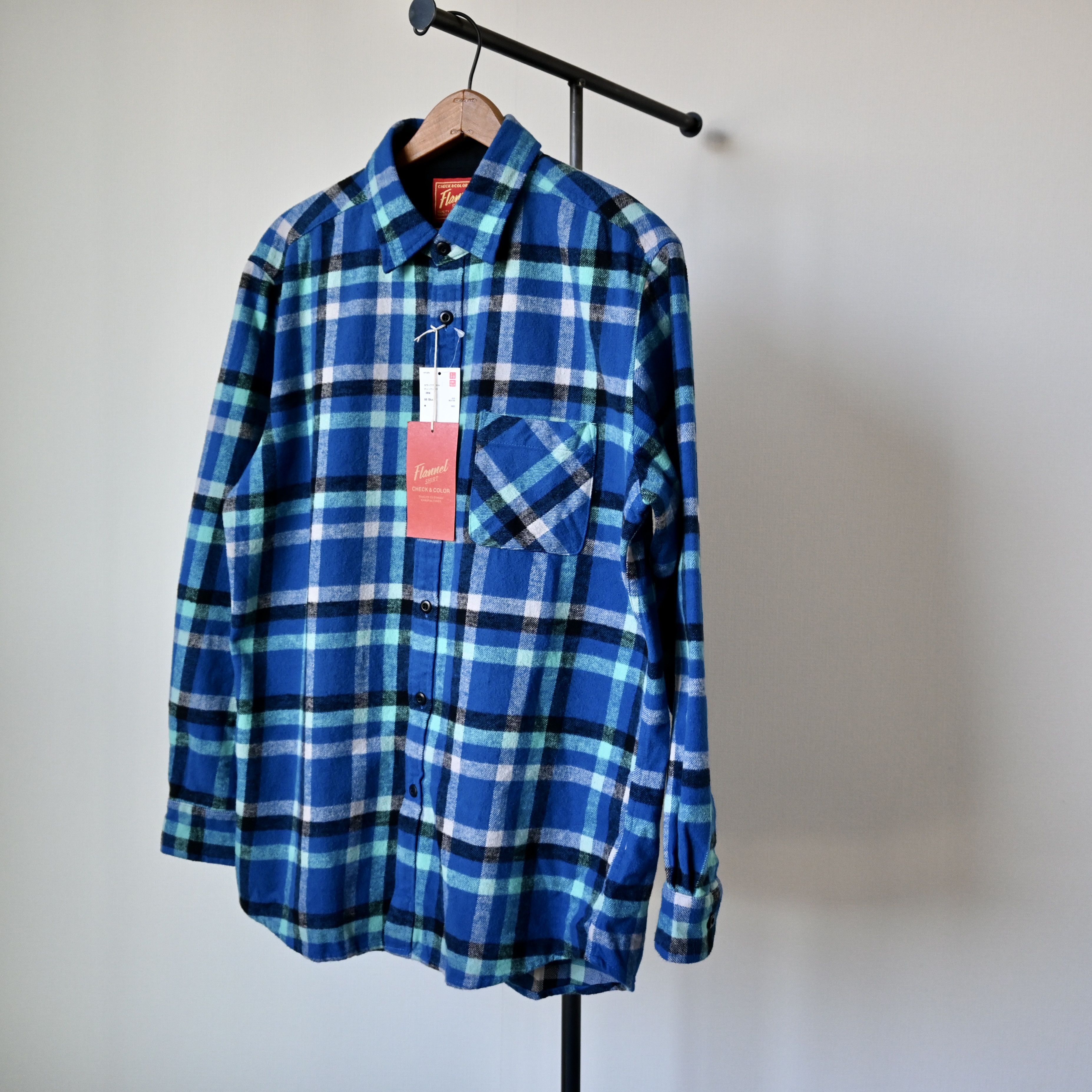 Uniqlo UNUSED, Vintage 2010 UNIQLO plaid cotton flannel shirt, L Size US L / EU 52-54 / 3 - 1 Thumbnail