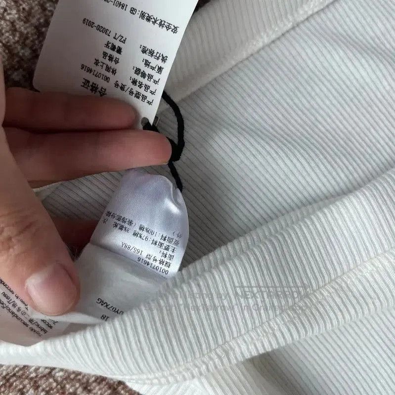 Loewe Loewe White Cotton Women’s Sleeveless Top . Size M / US 6-8 / IT 42-44 - 4 Thumbnail