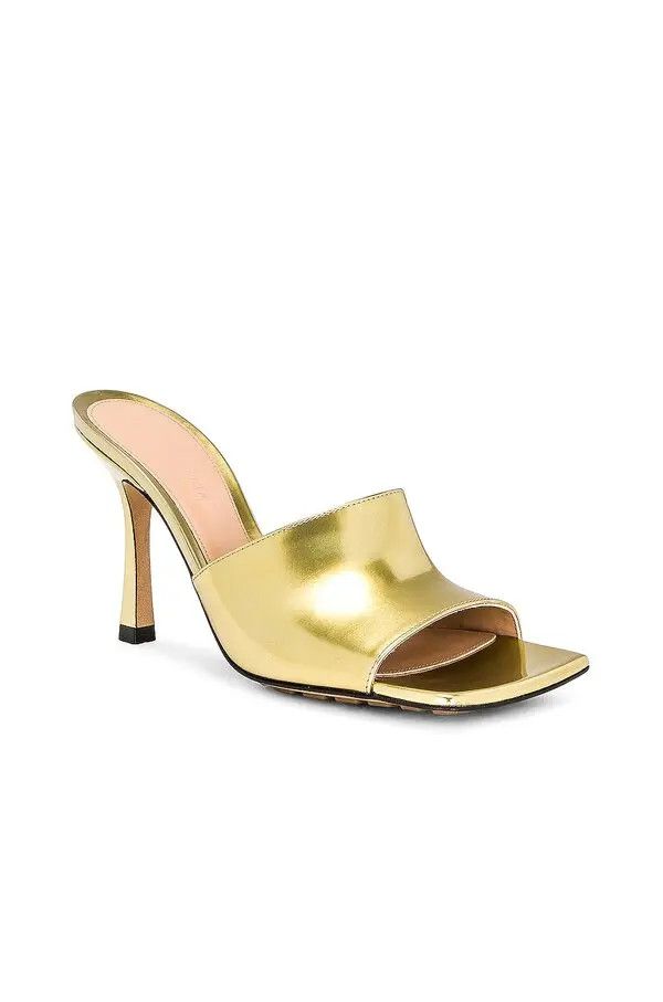 Bottega Veneta o1n1vont1225 Stretch Mule in Gold Size US 7 / IT 37 - 2 Thumbnail