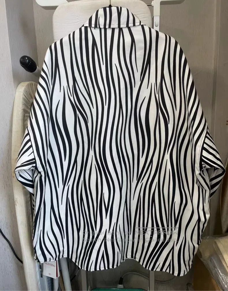 Valentino Valentino Zebra logo shirt jacket Size M / US 6-8 / IT 42-44 - 2 Thumbnail