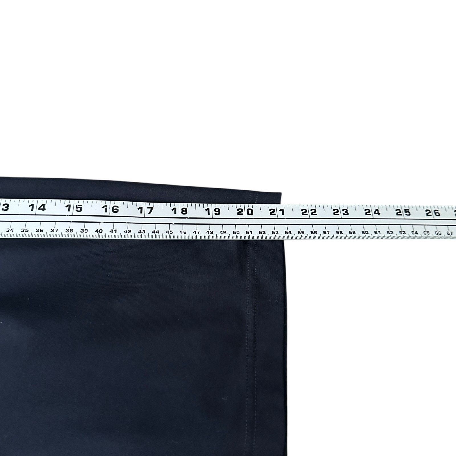 Lululemon Lululemon ABC Shorts Men’s 32 Black Pockets Flat Front 10.5 Size US 32 / EU 48 - 7 Thumbnail