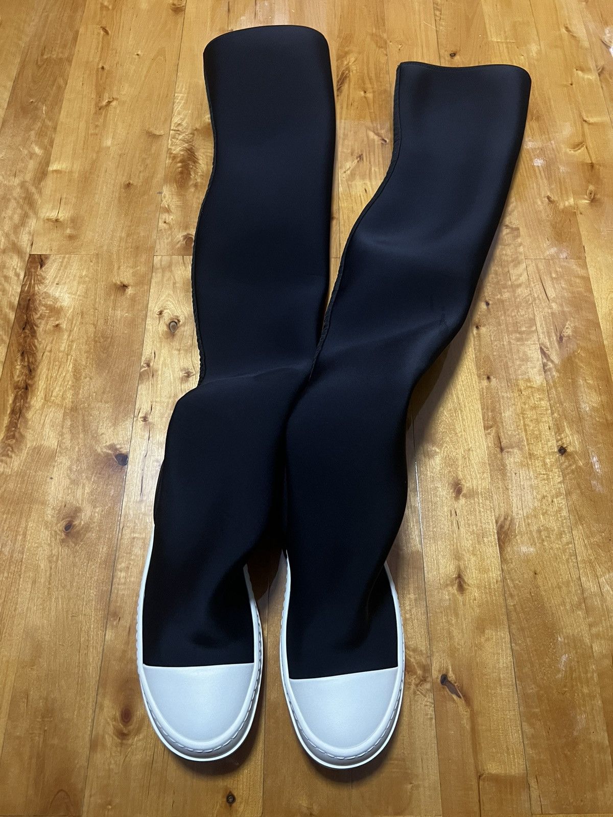 Rick Owens Drkshdw Rick owens drkshdw ramones thigh high stocking sz35 Size US 5 / IT 35 - 2 Thumbnail