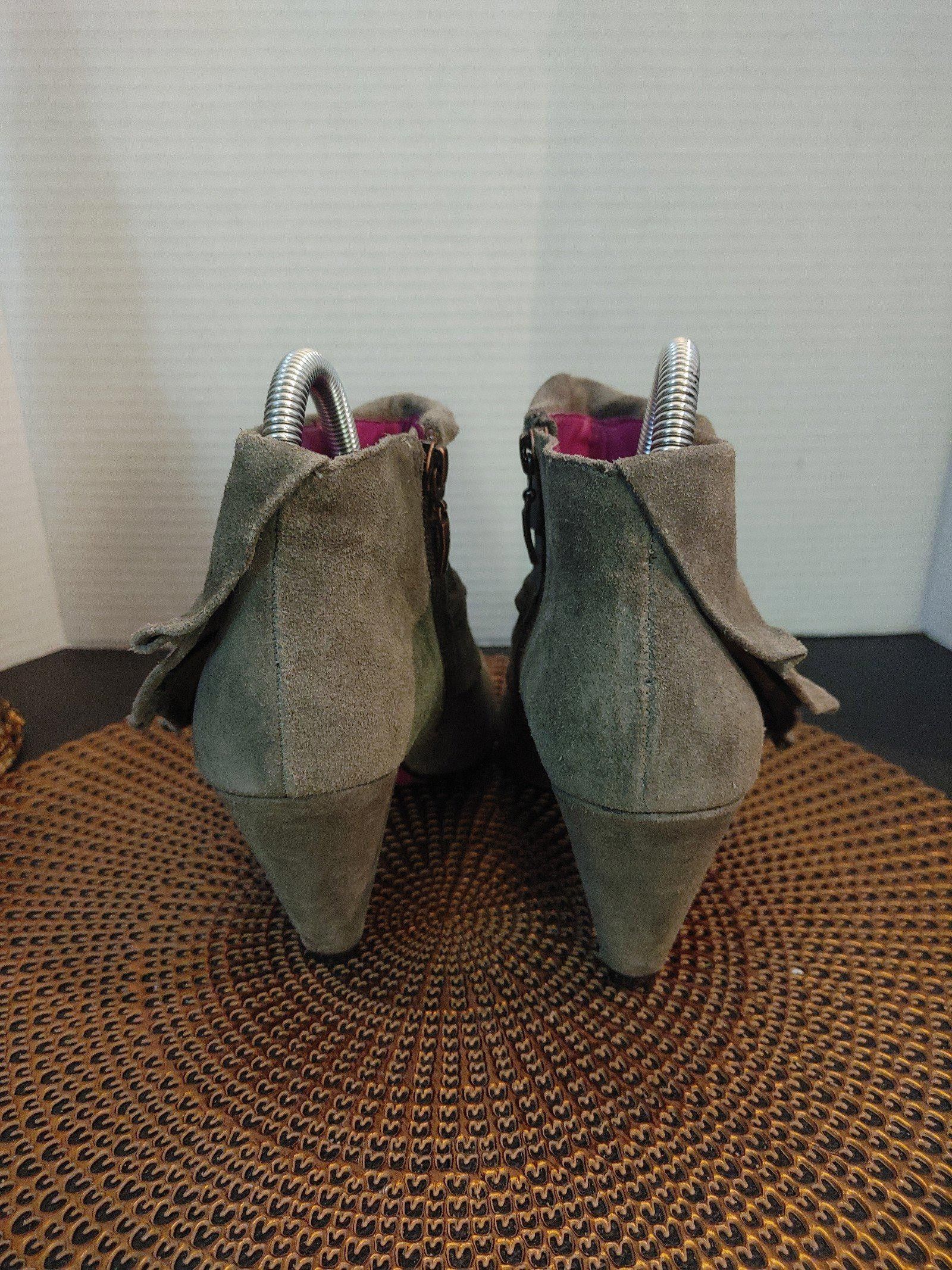 Firetrap Firetrap Suede Booties Size 6 Size US 6 / IT 36 - 5 Thumbnail