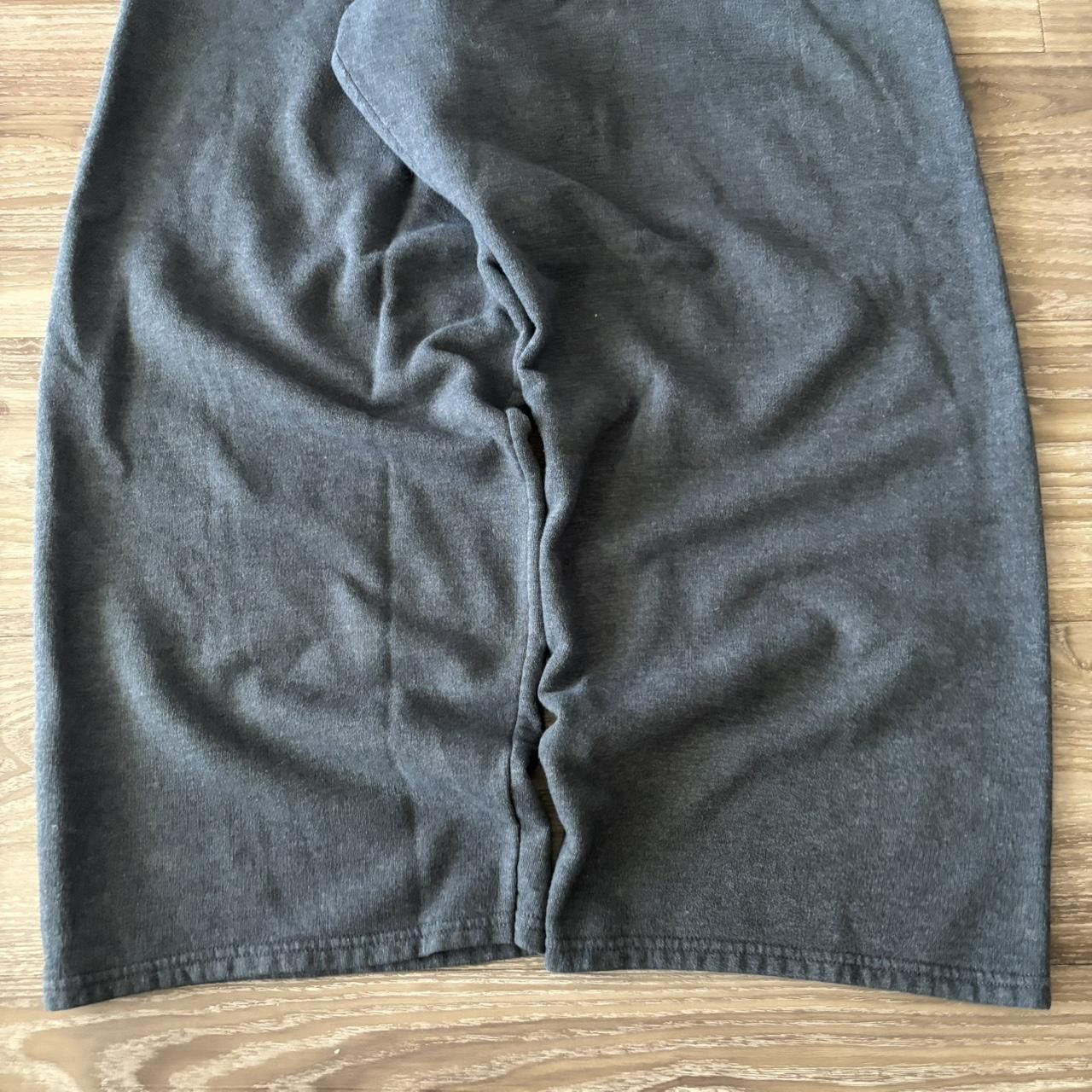 Vintage Crazy Vintage Y2K/2000s Baggy Grey Skater Style Essential Sweatpants! Size US 38 / EU 54 - 5 Thumbnail
