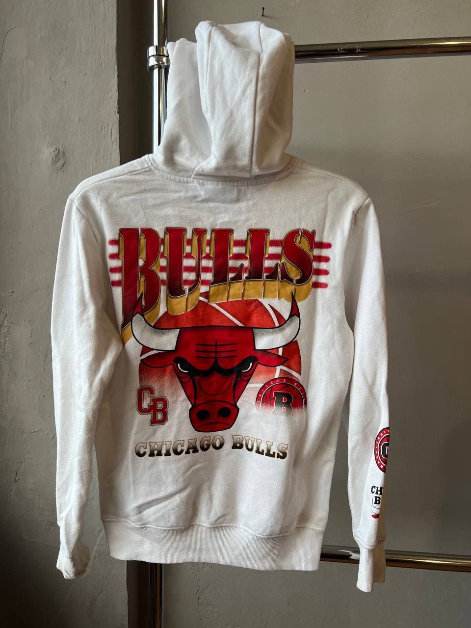 NBA CHICAGO BULLS NBA OVERPRINTED RETRO HOODIE SIZE S MENS Size US S / EU 44-46 / 1 - 12 Thumbnail