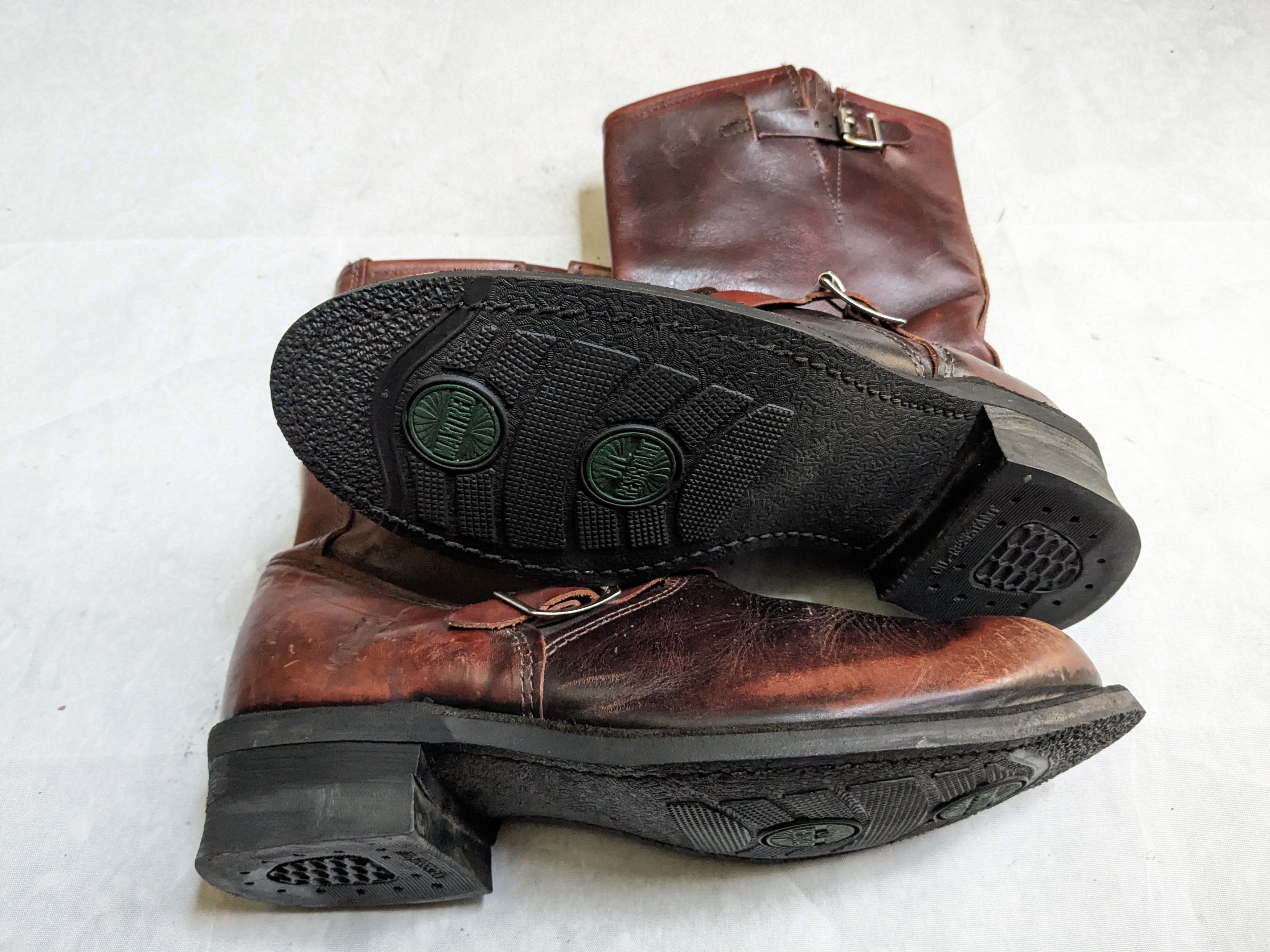 Frye Frye Engineer Boots Red Leather 9 M Buckle Size US 9 / EU 42 - 16 Thumbnail