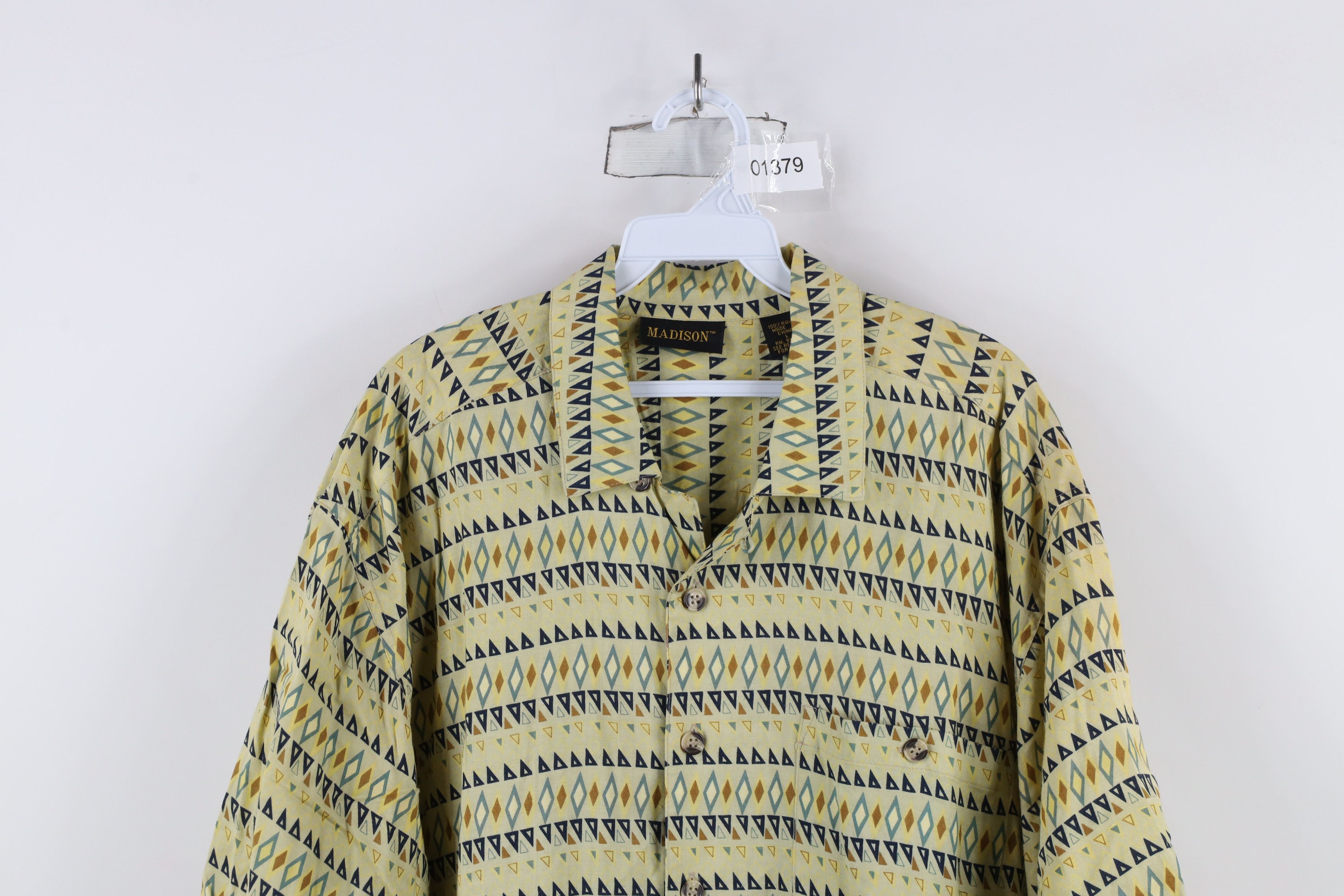 Vintage Vintage 90s Rockabilly Collar Short Sleeve Button Shirt Size US XL / EU 56 / 4 - 2 Thumbnail