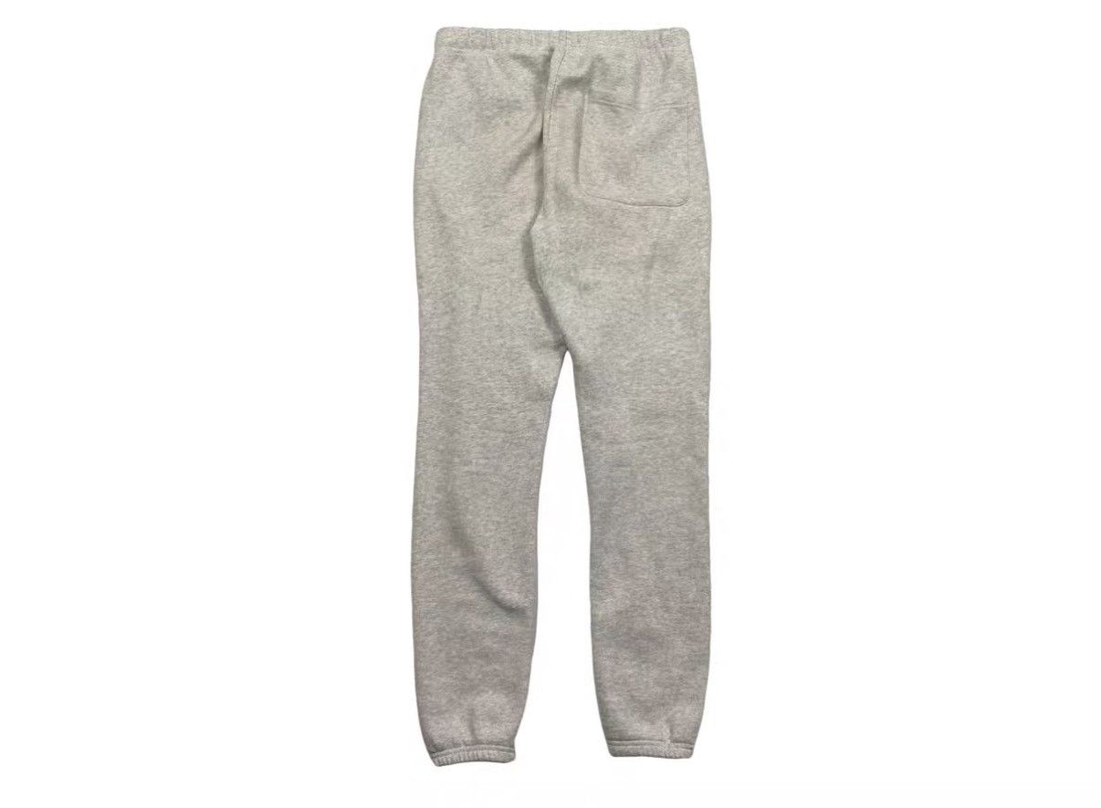 Essentials Essentials FOG Slogan Sweatpants J31 Size US 32 / EU 48 - 2 Thumbnail