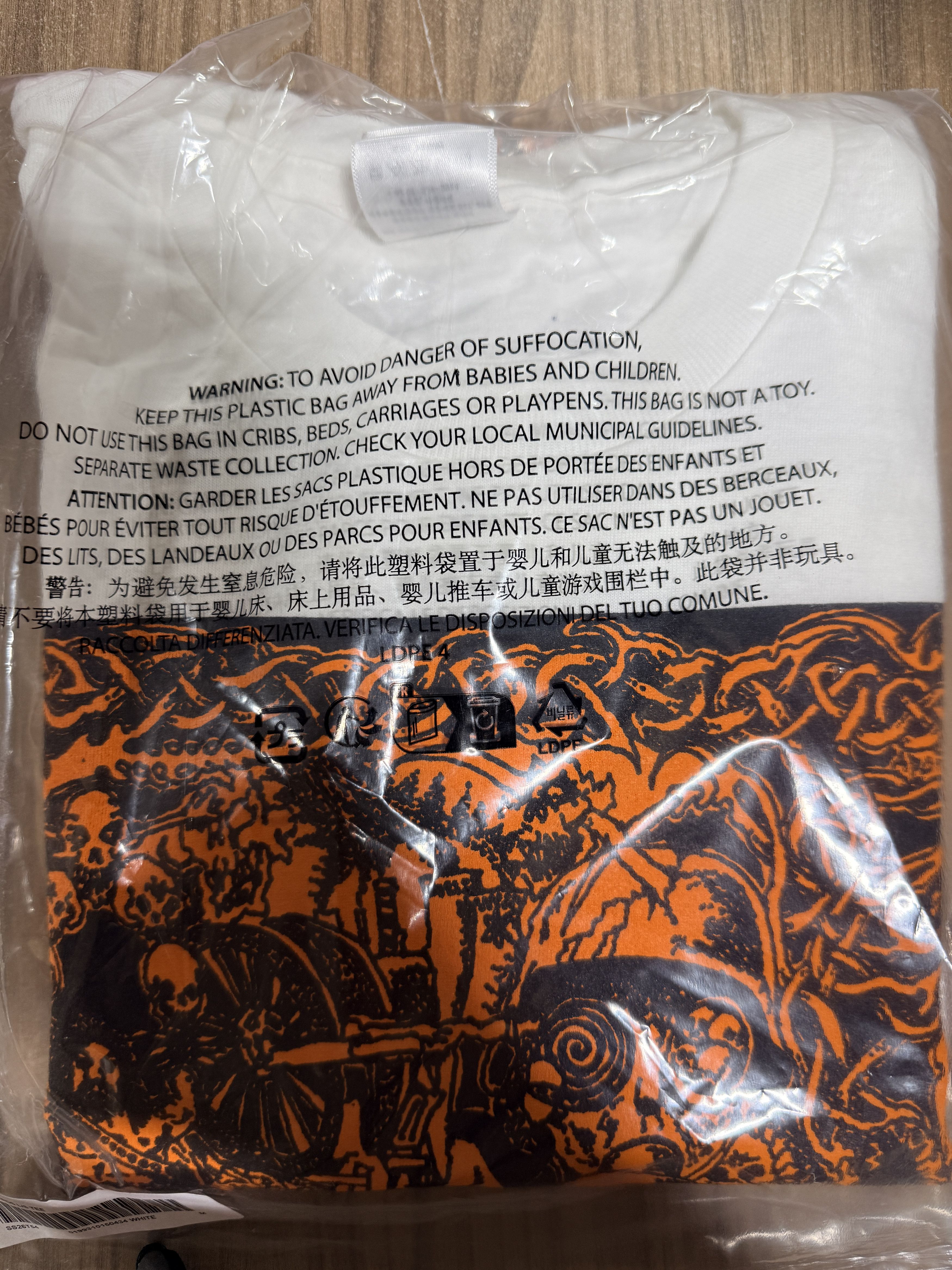 Supreme Wombat L/S Tee White Size M