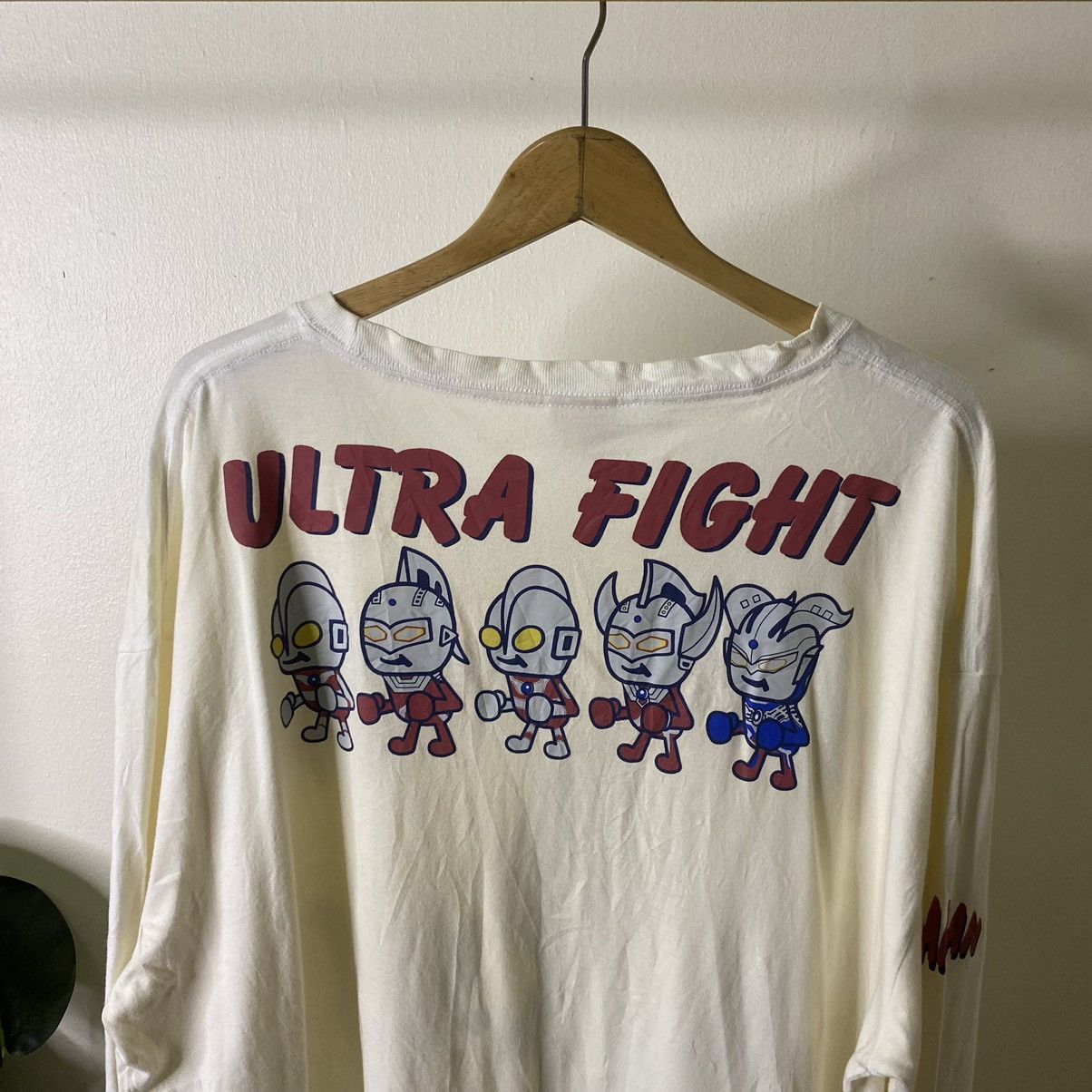 Anime Vintage Y2K Ultraman Series Japanese Cartoon LS Tee Size US XXL / EU 58 / 5 - 2 Thumbnail