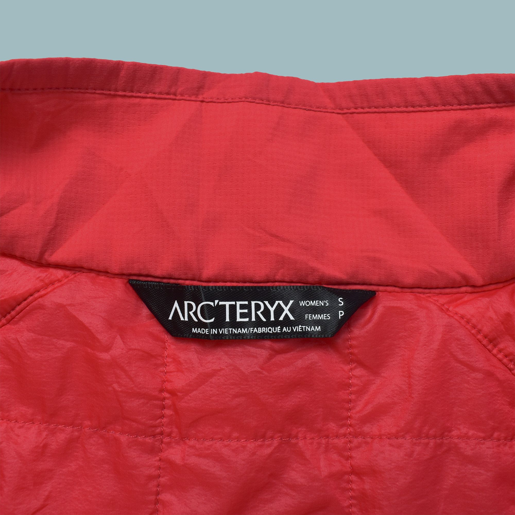 Arc'teryx *BNWOT* ARC’TERYX WOMENS RED VEST Size S Size S / US 4 / IT 40 - 2 Thumbnail