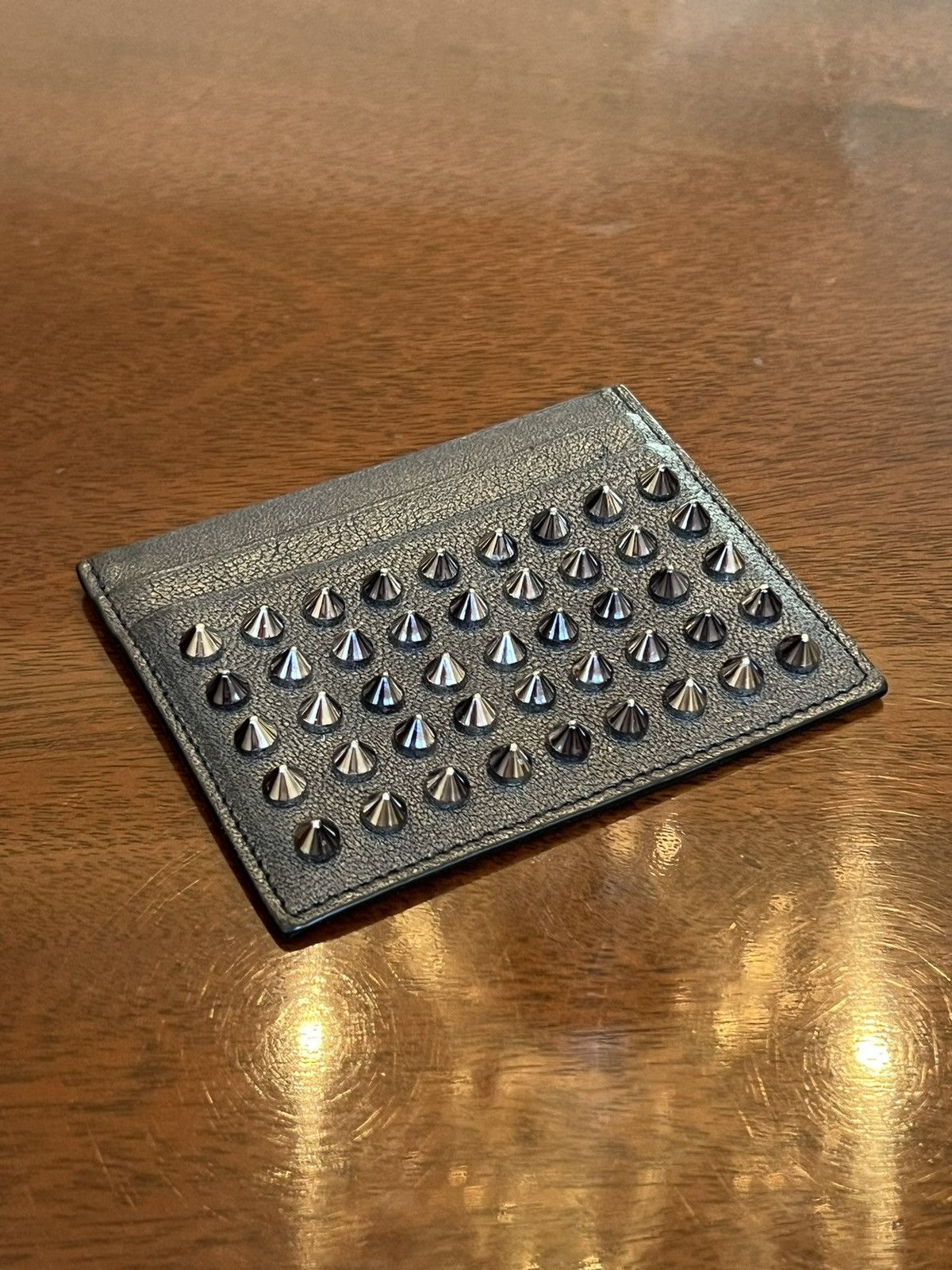 Christian Louboutin Christian Louboutin classic gunmetal card case. Size ONE SIZE - 1 Thumbnail
