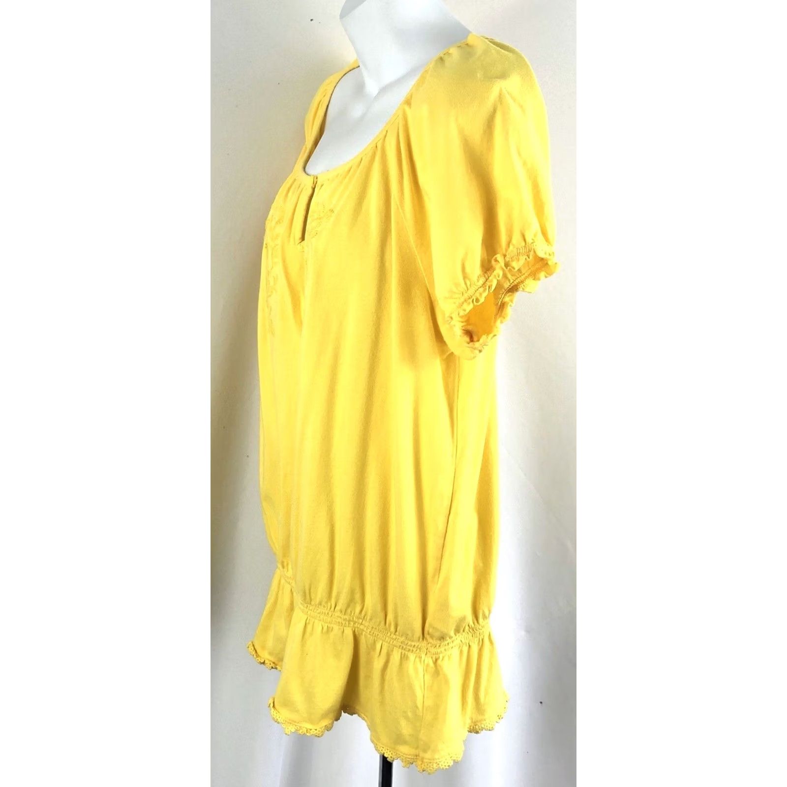 Vintage Lane Bryant Peasant Top 14/16w Yellow Embroidered Keyhole Ruffle ShortSleeve Blouse Women Plus Size 14/16w Yellow Bohemian Hippe Size XL / US 12-14 / IT 48-50 - 2 Thumbnail