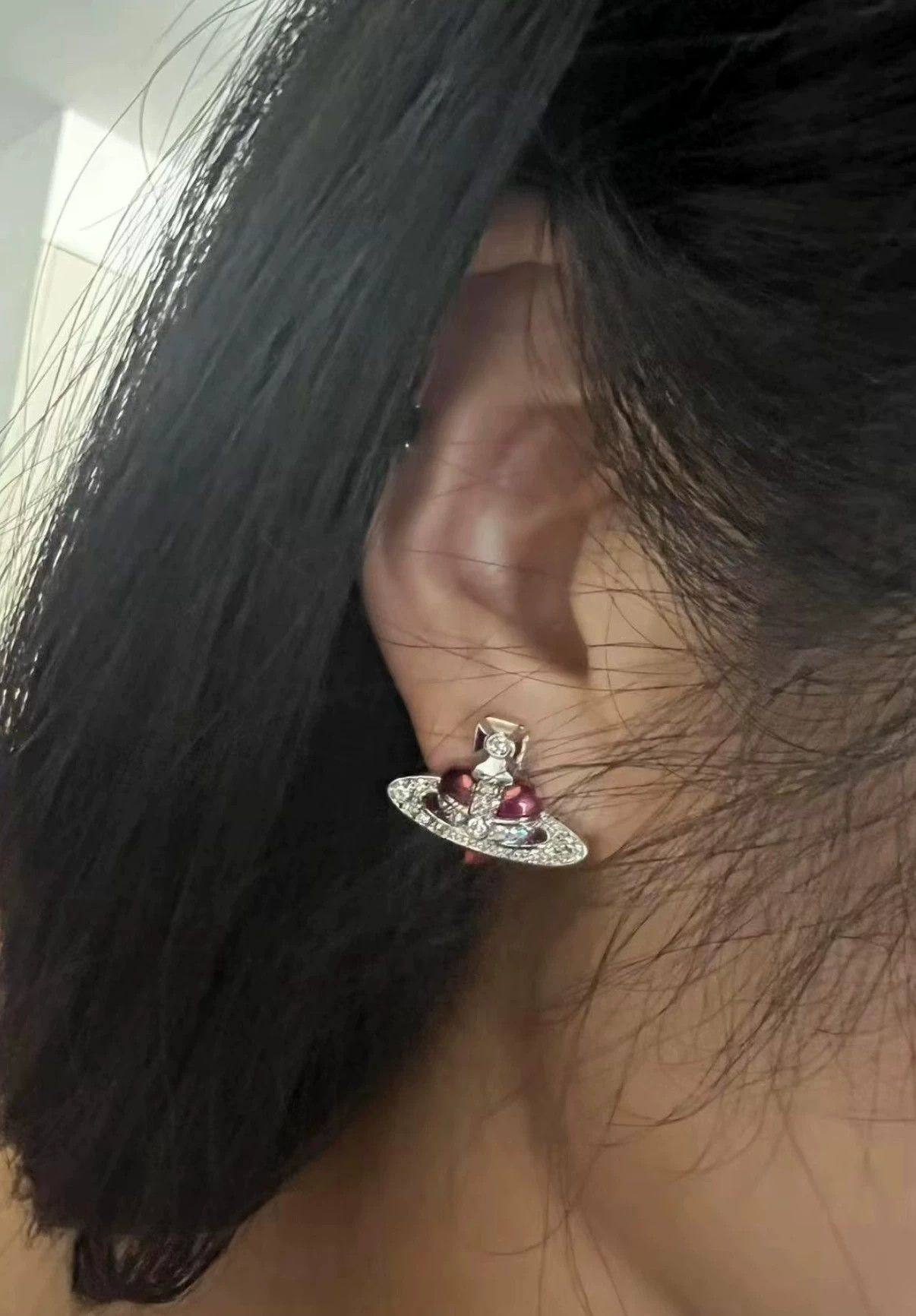 Vivienne Westwood Vivienne Westwood Diamante Asymmetrical Heart Earrings Size ONE SIZE - 9 Thumbnail